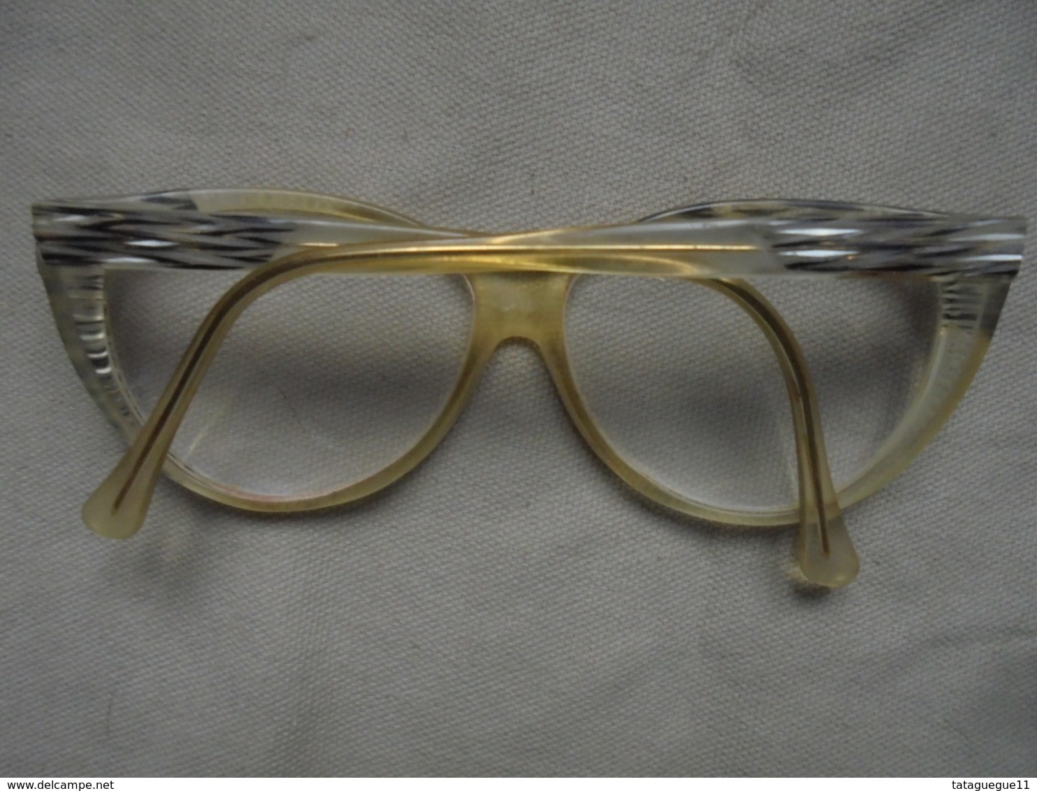 Vintage - Paire De Lunettes De Vue Pour Femme AM PERRIS - Glasses