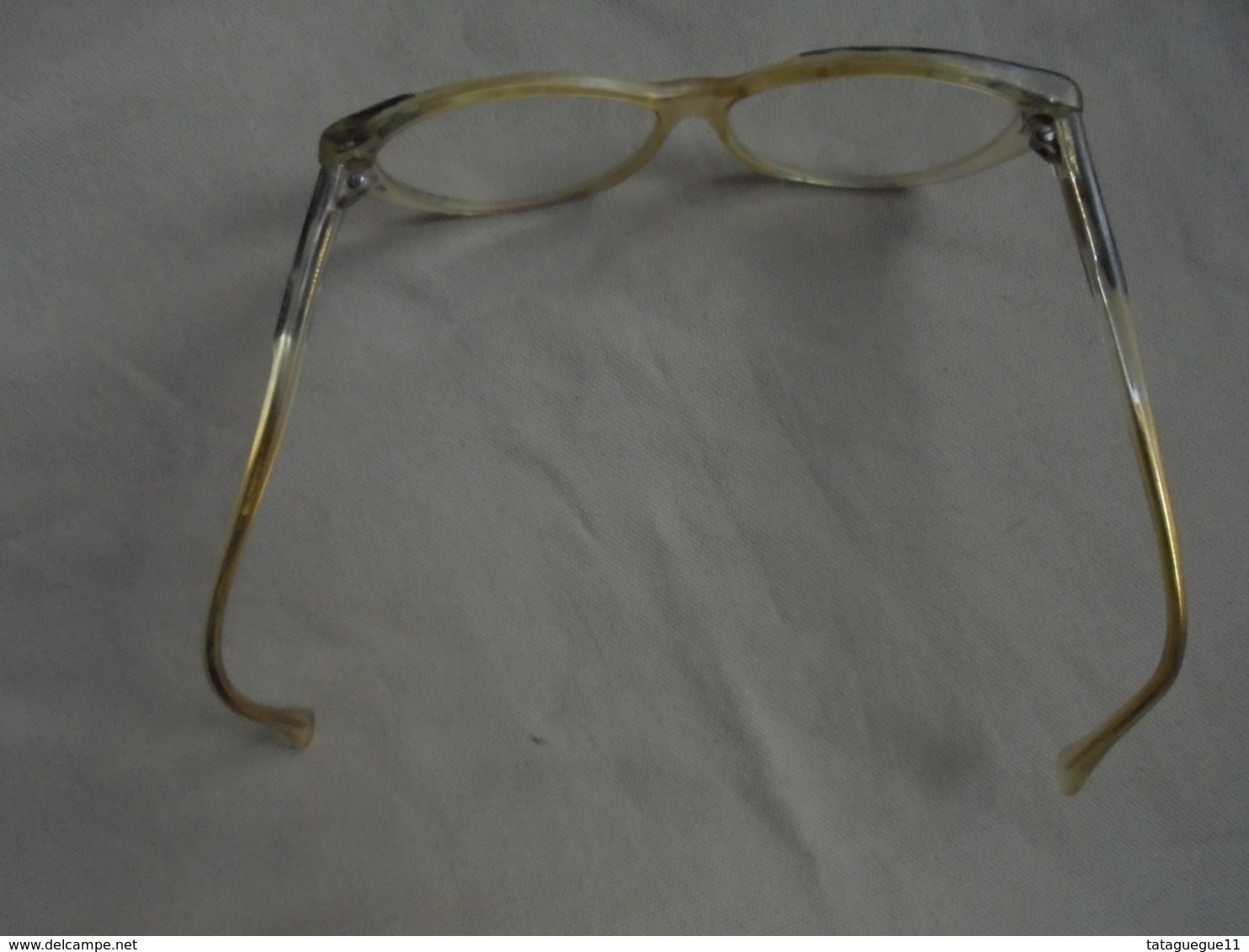 Vintage - Paire de lunettes de vue pour femme AM PERRIS