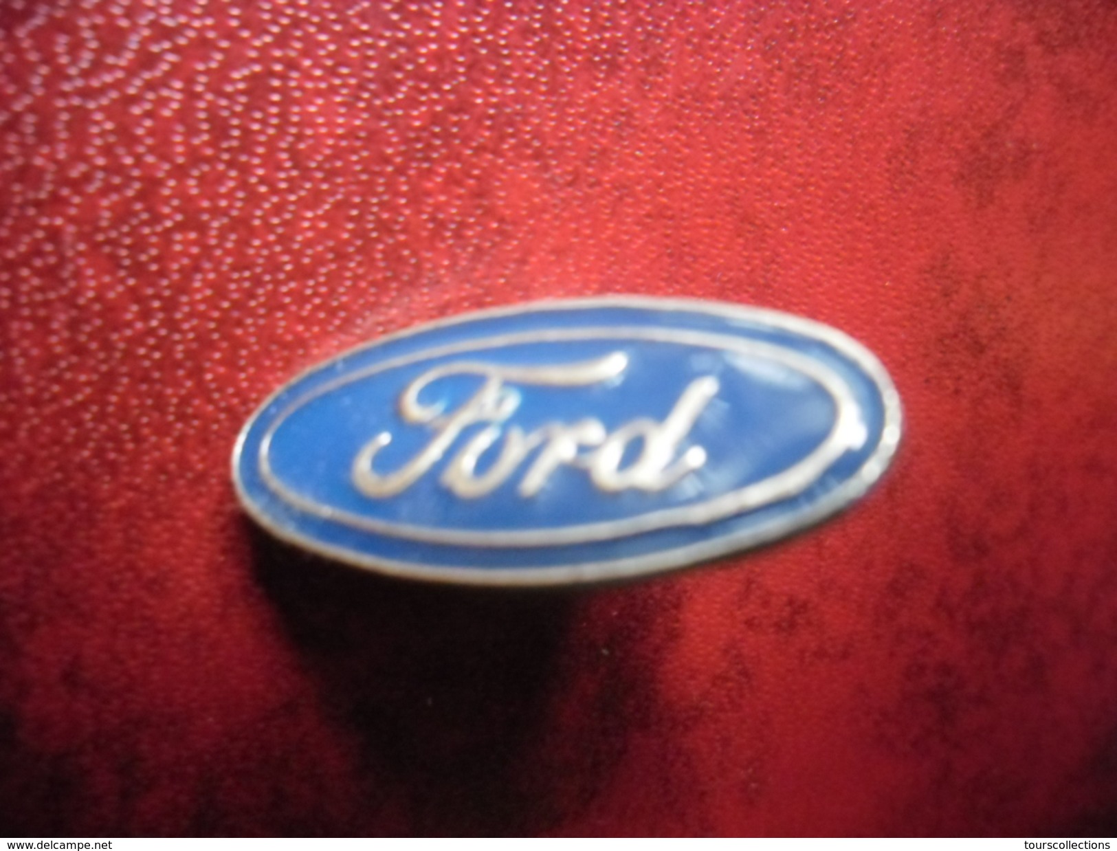 PIN'S FORD Automobile Auto Logo - Ford