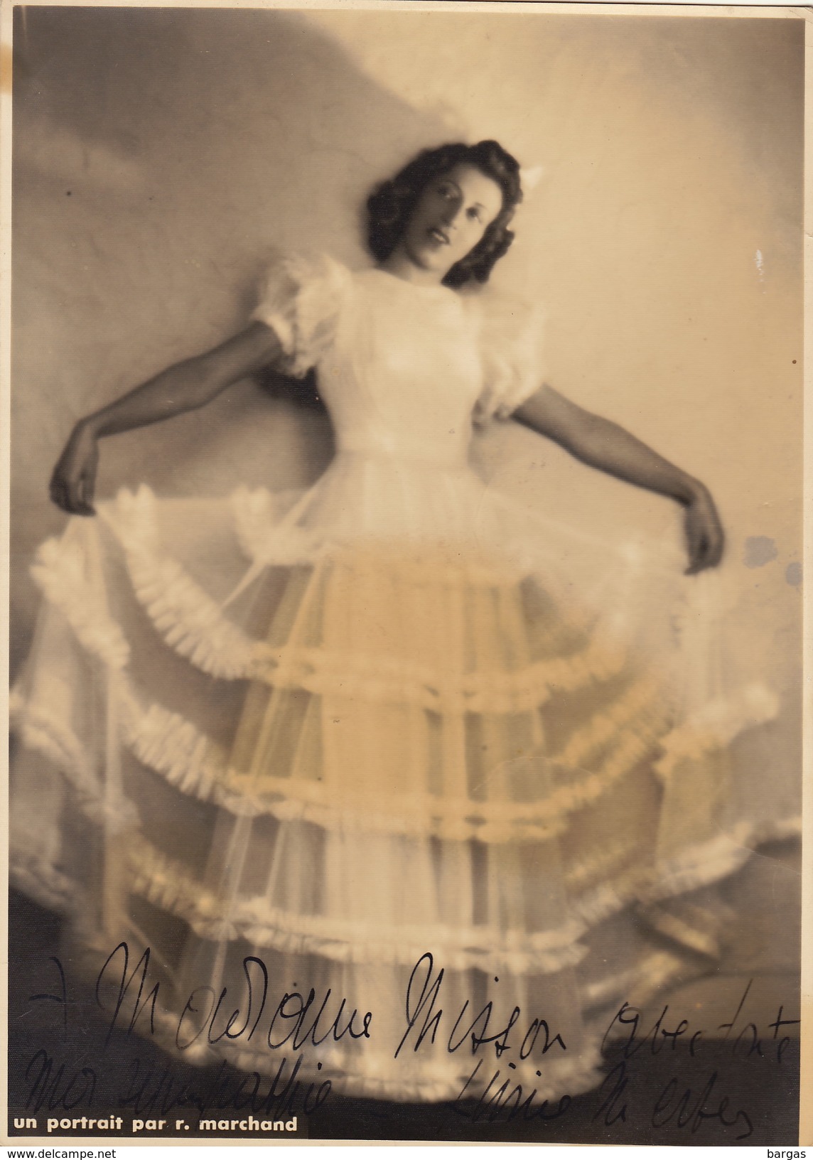 Grande Photo Autographe De Livine Mertens Soprano Pour Madame Misson 22x16cm - Autres & Non Classés