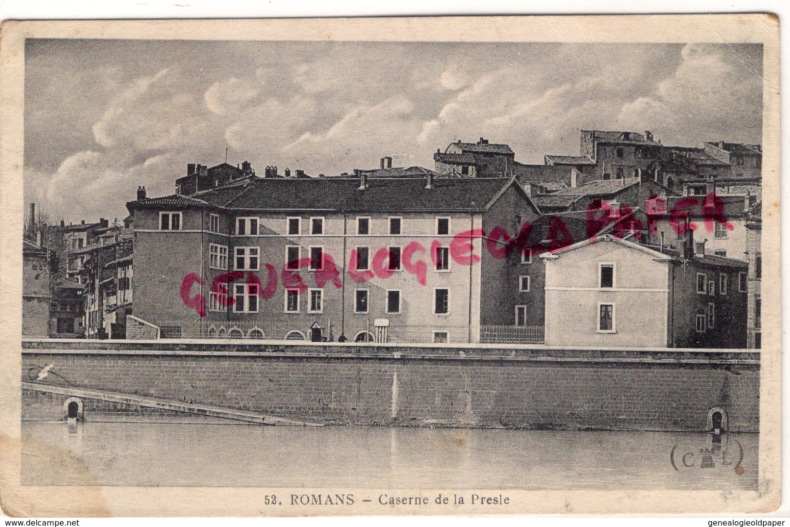 26 - ROMANS - CASERNE DE LA PRESLE   1916 - Romans Sur Isere