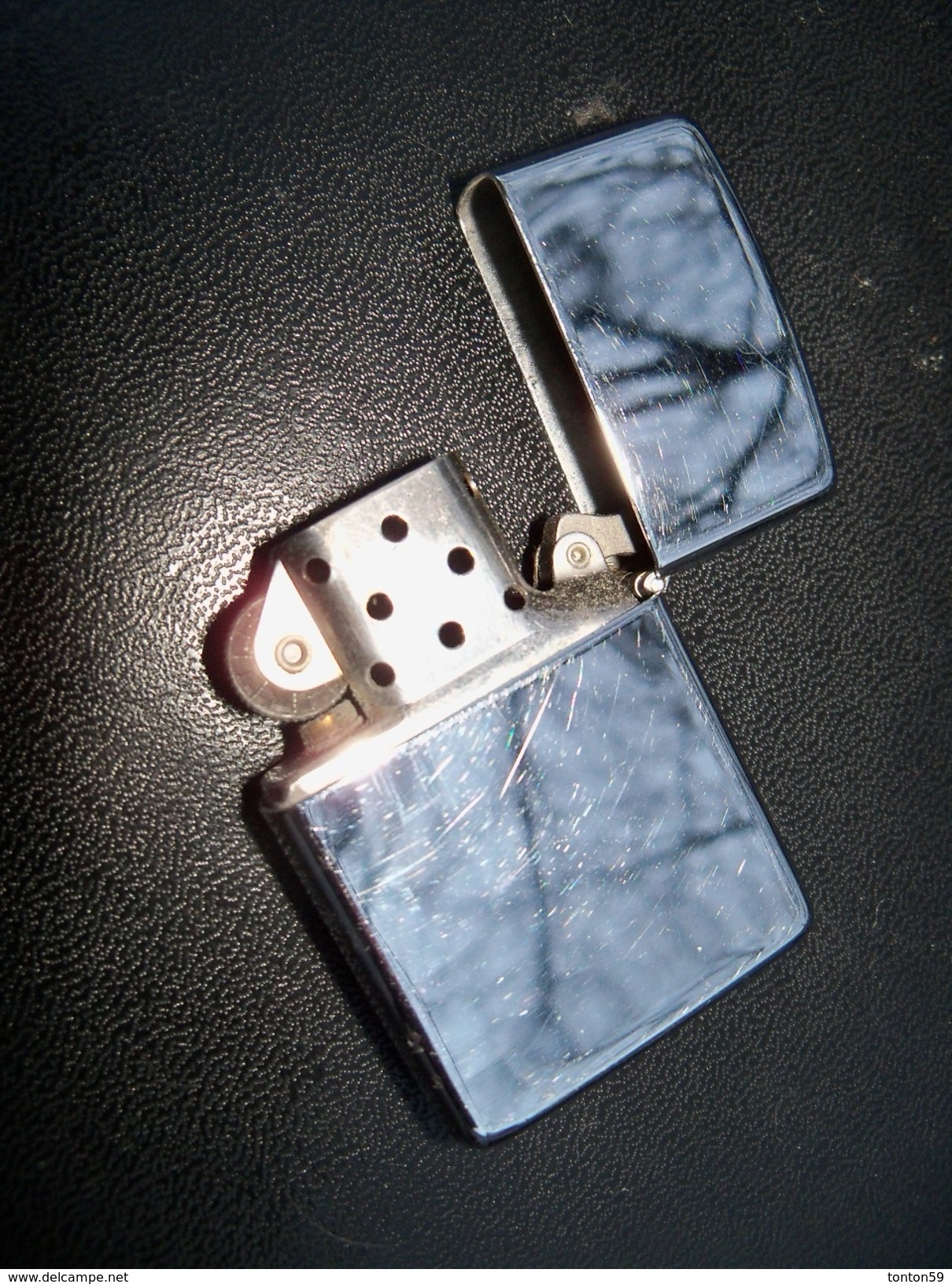 Ancien Briquet ZIPPO Creeks'n Creeks Code H VI - Zippo