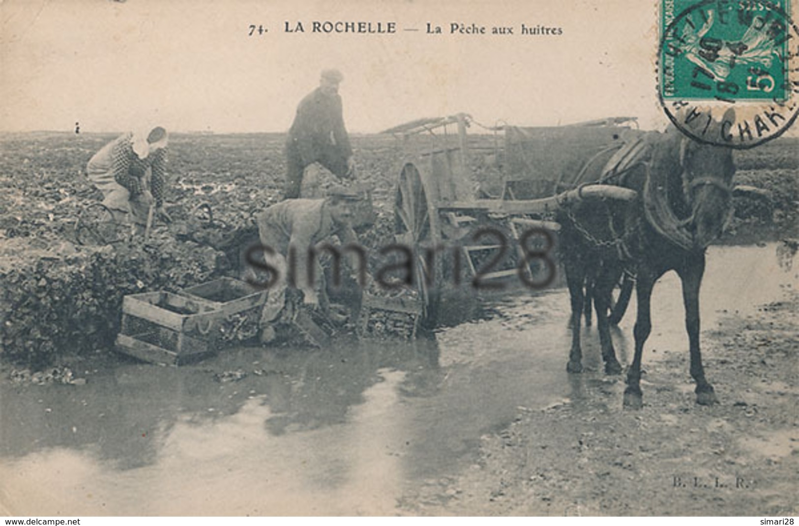 LA ROCHELLE - N° 74 - LA PECHE AUX HUITRES - La Rochelle