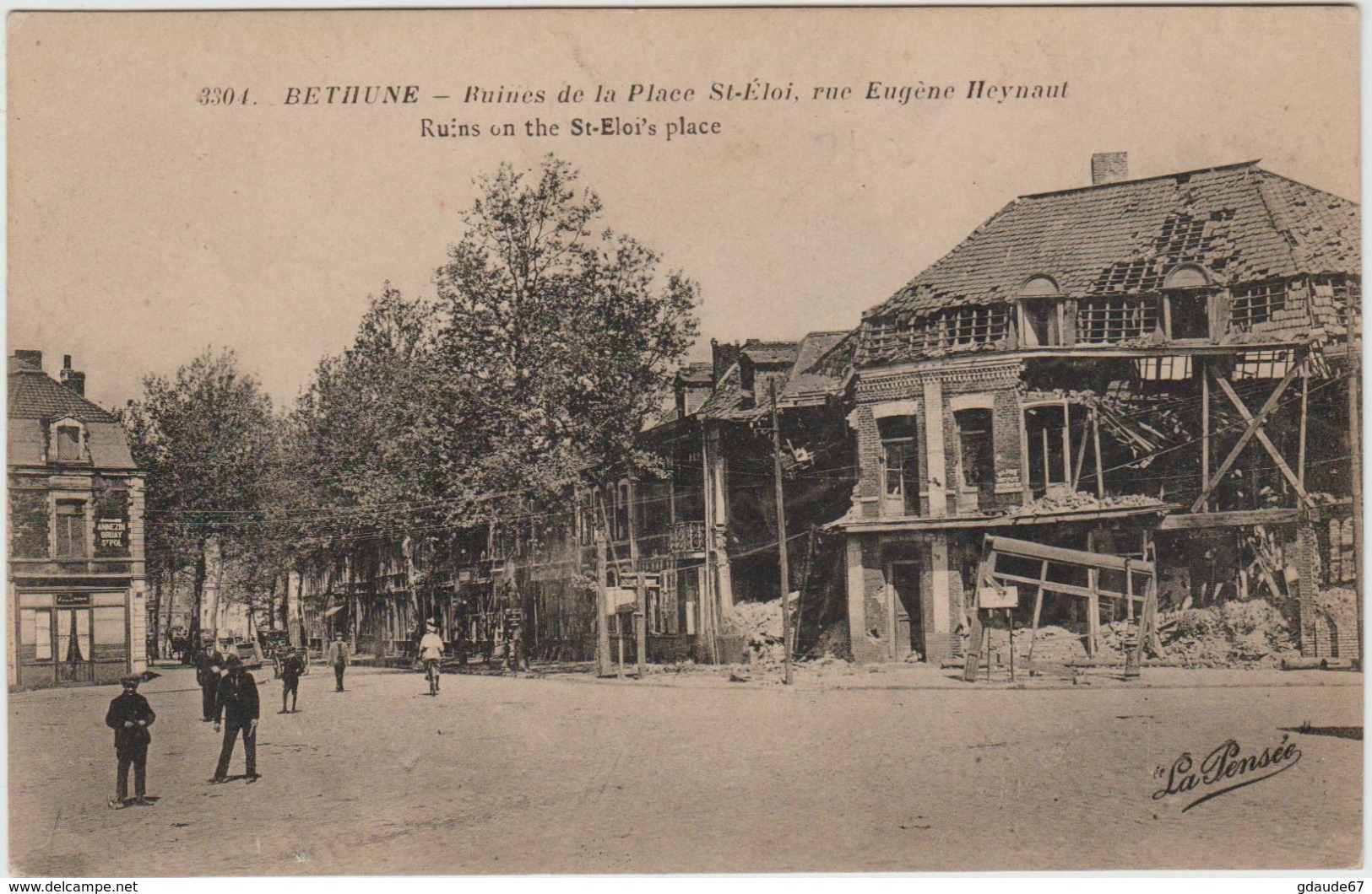 BETHUNE (62) - RUINE DE LA PLACE SAINT ELOI RUE EUGENE HEYNAUT - Bethune