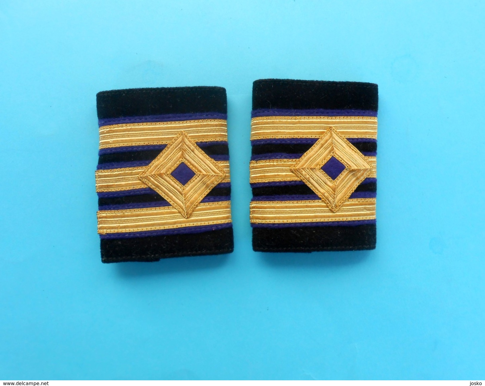 UNKOWN NAVY RANKS - Marine Kriegsmarine Marina De Guerra Rank Grade Militaire Grado Rang * Jugoslavia Navy ?? - Cascos