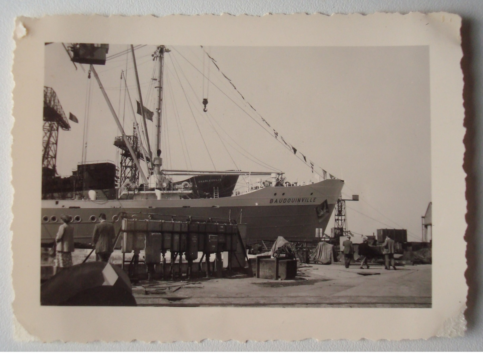 Le Paquebot "Baudouinville" Au Port D'Anvers En 1951. - Autres & Non Classés