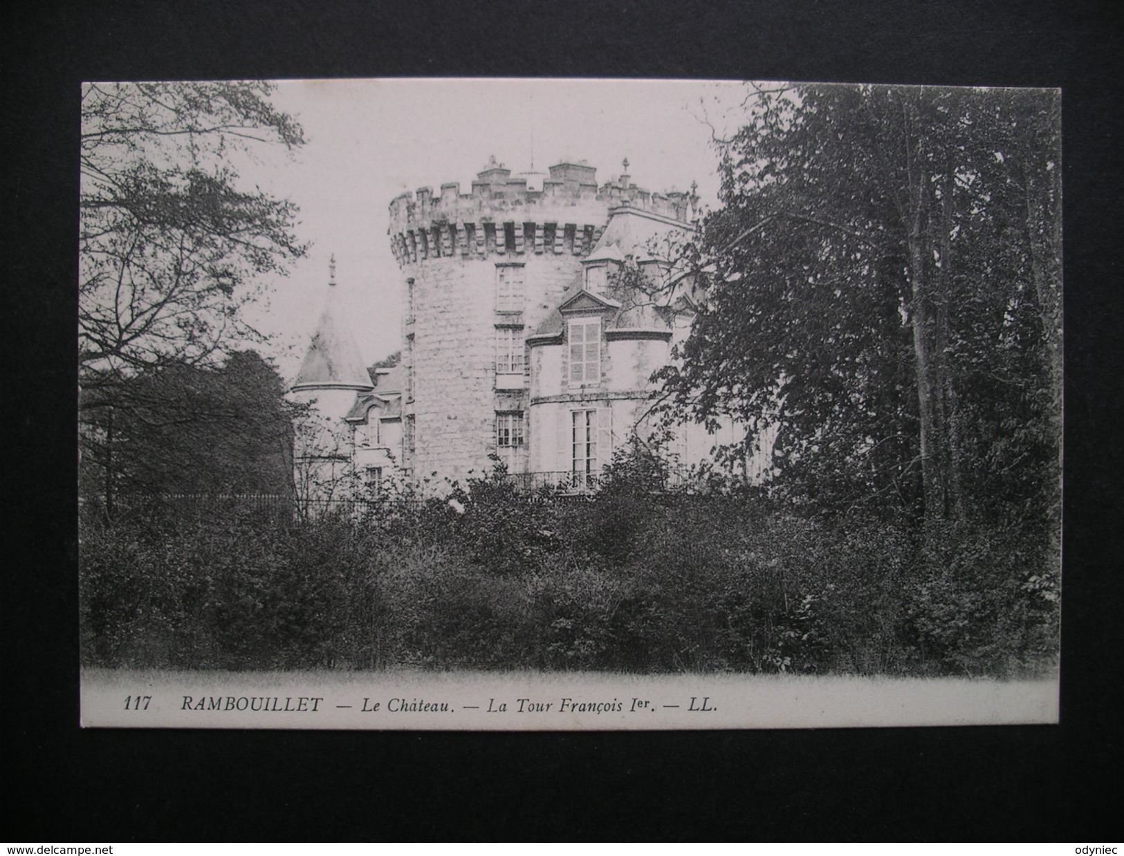 Rambouillet-Le Chateau.-La Tour Francois I - Ile-de-France