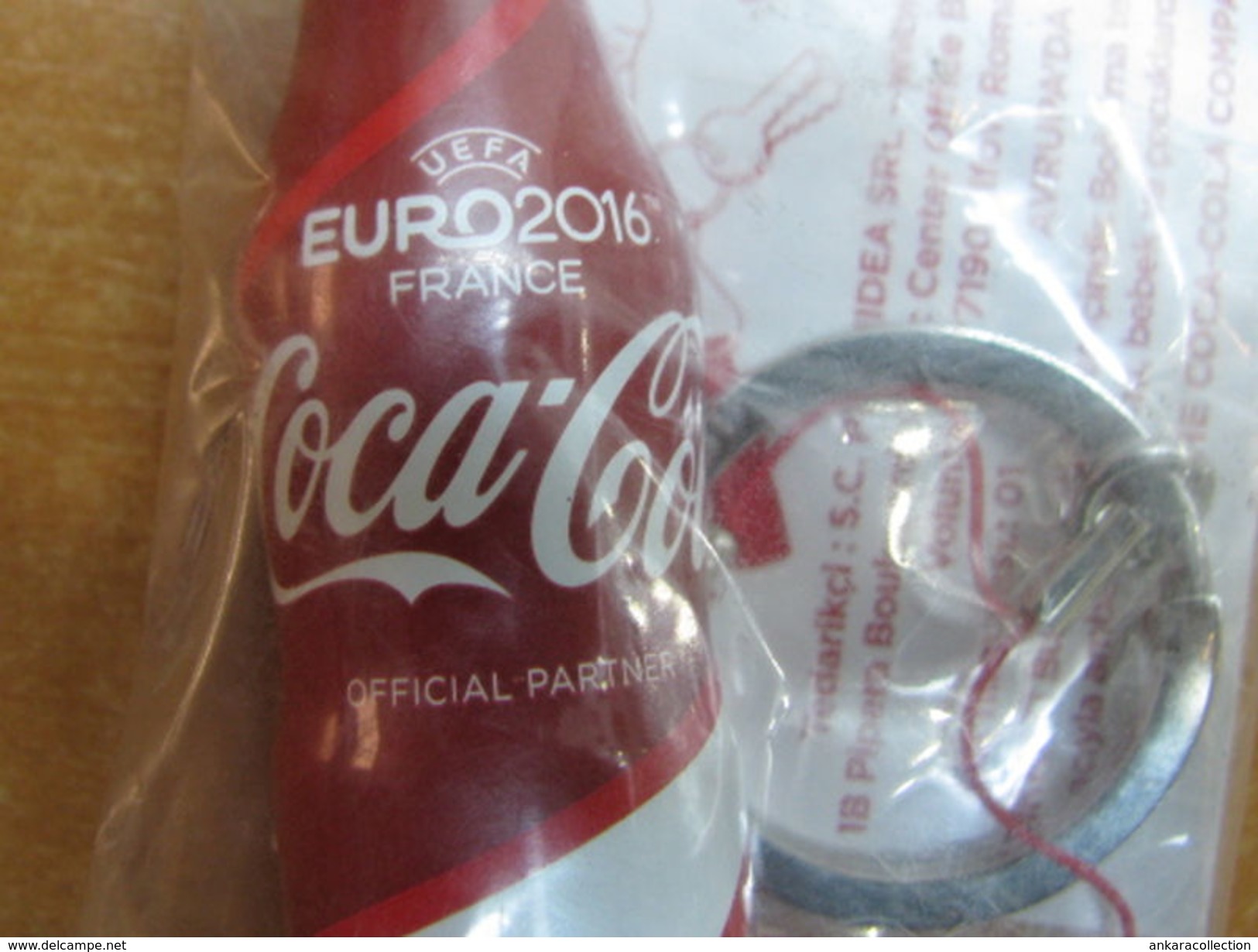 AC - COCA COLA UEFA EURO 2016 FRANCE KEY HOLDER ALUMINUM MINI BOTTLE BRAND NEW FROM TURKEY - Porte-clefs