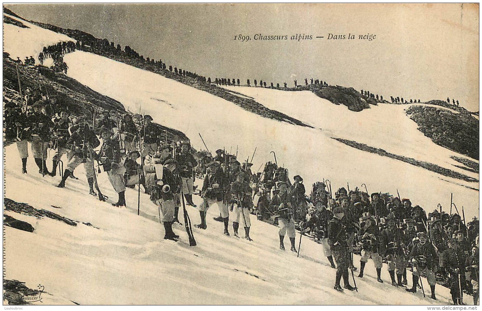 CHASSEURS ALPINS DANS LA NEIGE - Régiments