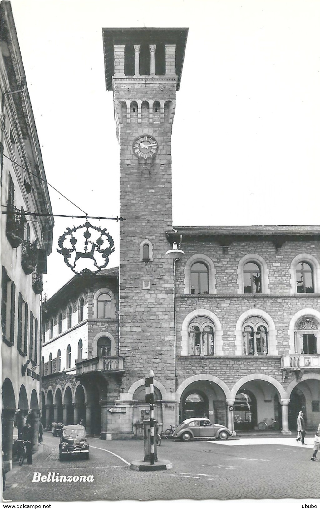 Bellinzona - Palazzo Civico (VW-Käfer)           Ca. 1950 - Bellinzone