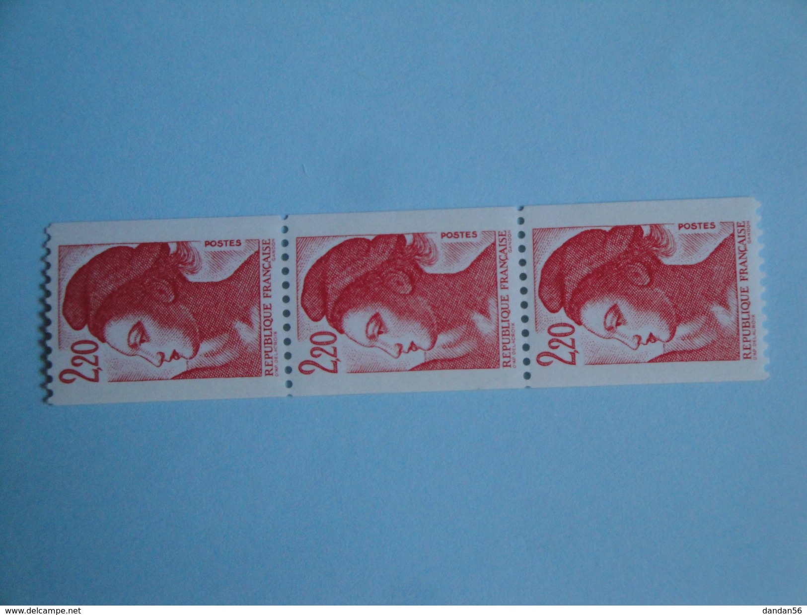 France  Yvert 2379a + 2379 X 2  ** Roulette  Décalage Bande Phosphore  Liberté Delacroix  2.20 F  Rouge - Unused Stamps