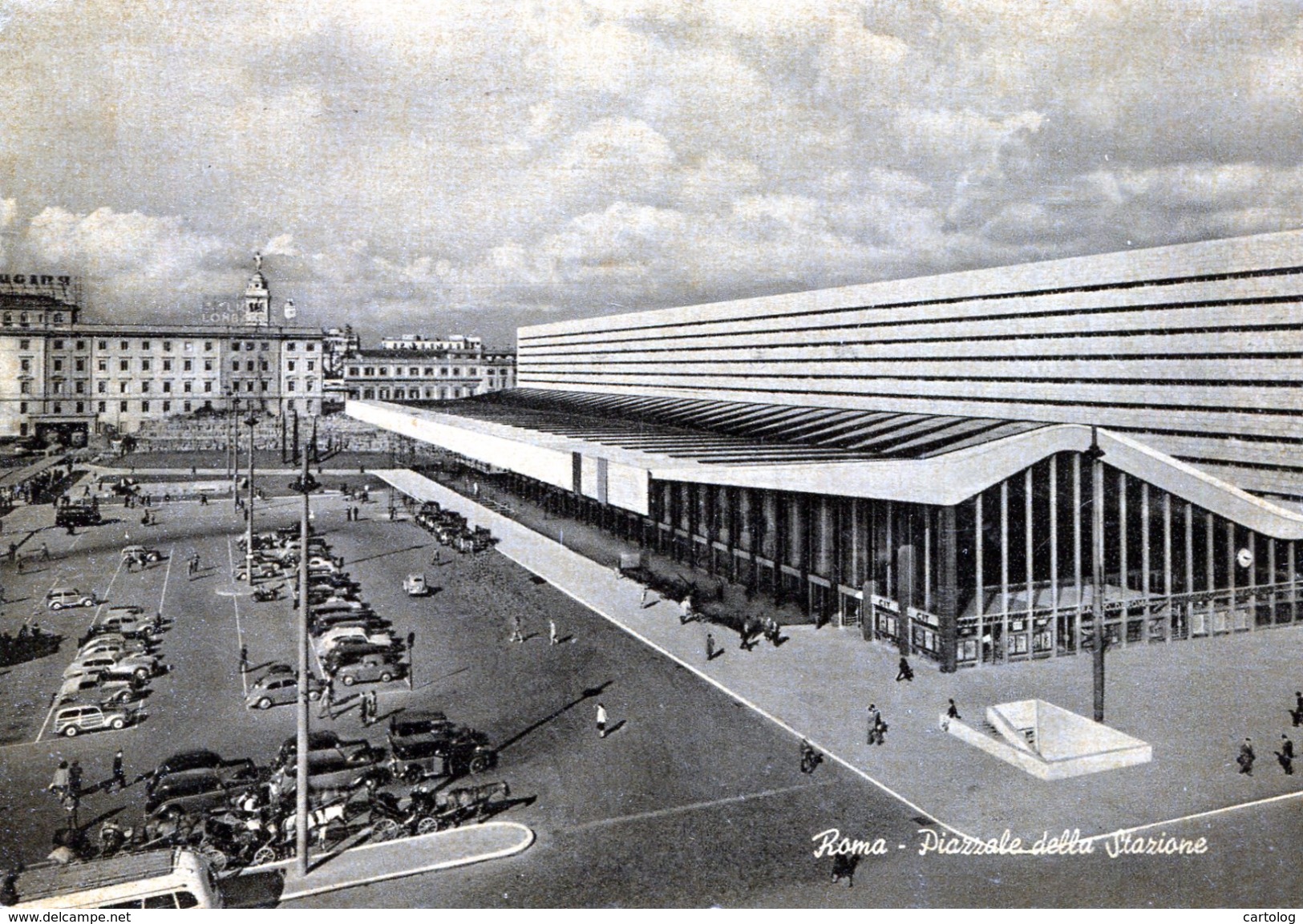 Roma. Piazzale Della Stazione - Stazione Termini