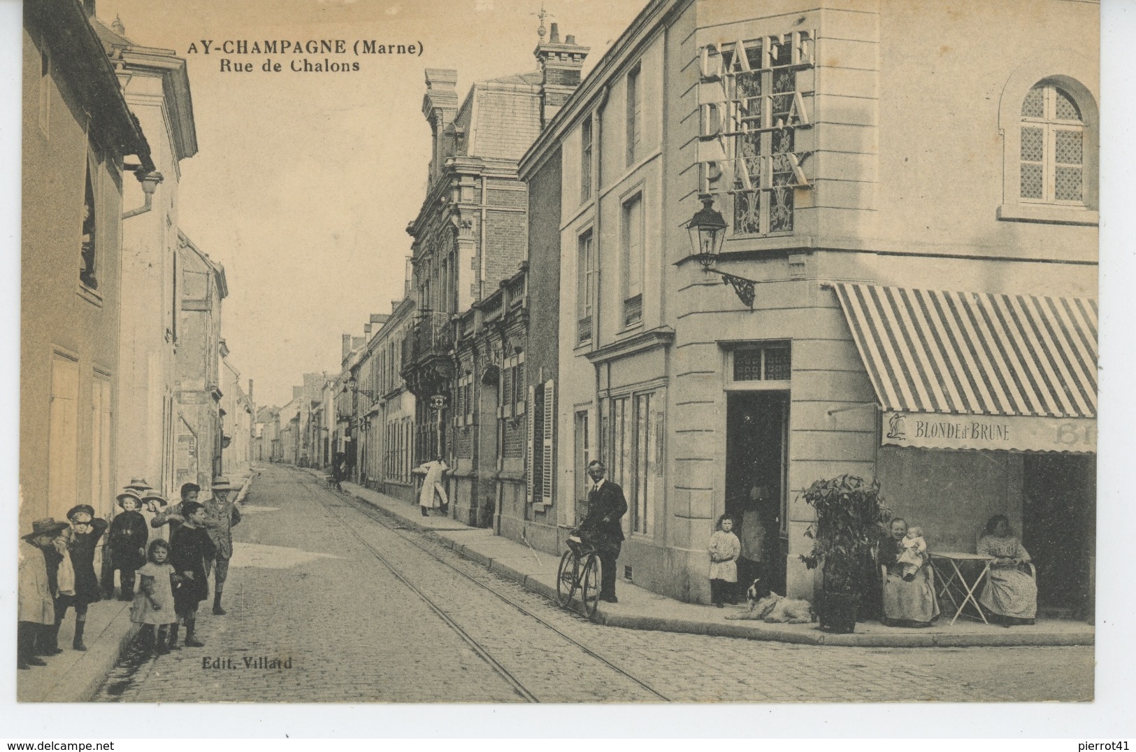 AY EN CHAMPAGNE - Rue De Chalons ( CAFE DE LA PAIX ) - Ay En Champagne