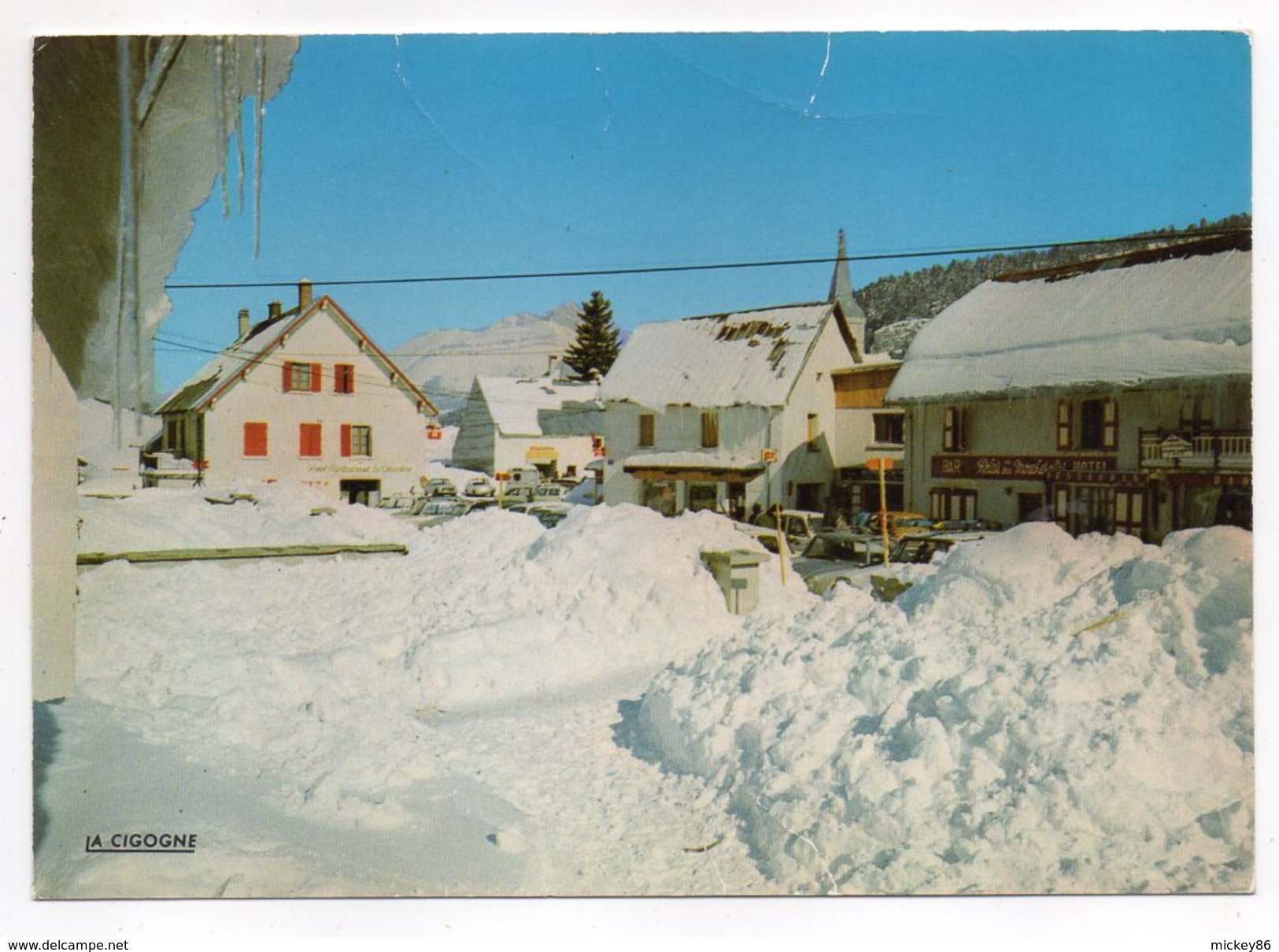 CORRENCON EN VERCORS---Le Village (neige) Cpsm N°38.129.21  éd La Cigogne - Autres & Non Classés