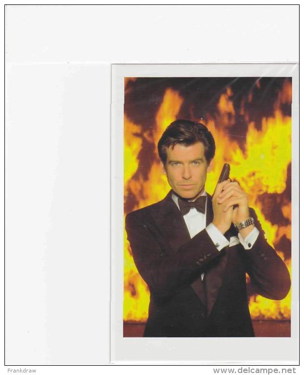 Postcard - James Bond - Pierce Bronson As Bond In Goldeneye  New Unused - Unclassified
