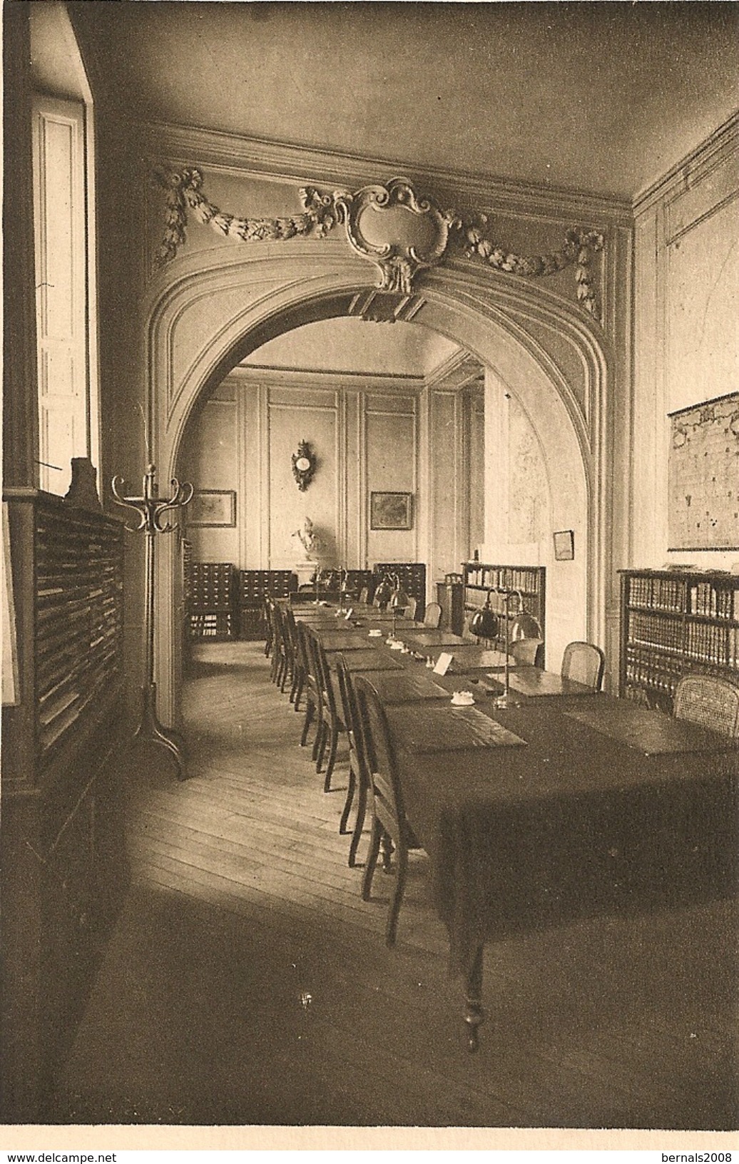 Versailles -la Bibliothèque , La Salle De Travail - Versailles