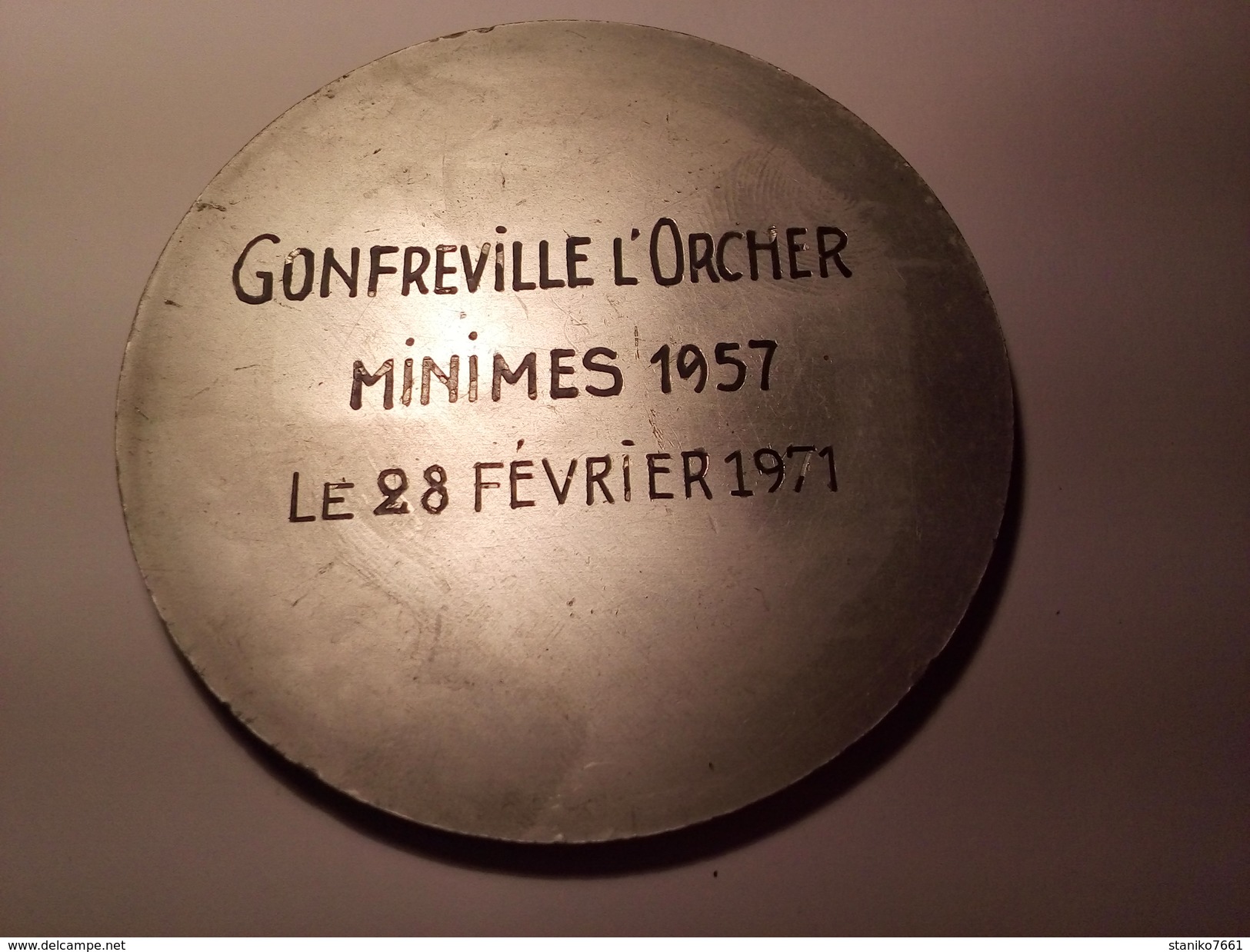 MEDAILLE DE SPORT COURSE A PIED GRAVEUR A IDENTIFIER 1971 GONFREVILLE L'ORCHER MINIMES 1957 - Other & Unclassified