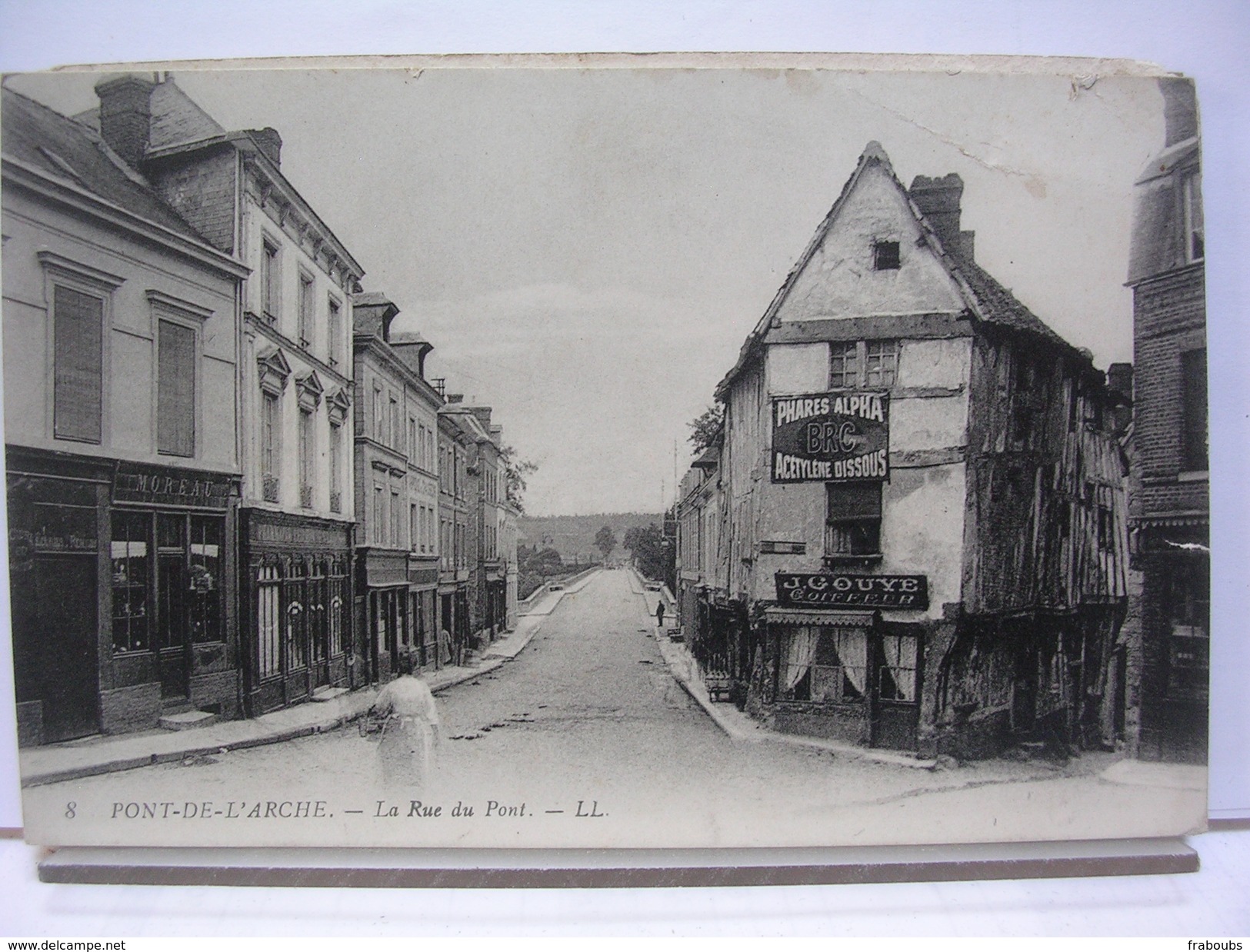 27 - PONT DE L'ARCHE - LA RUE DU PONT - ANIMEE - 1918 - Pont-de-l'Arche