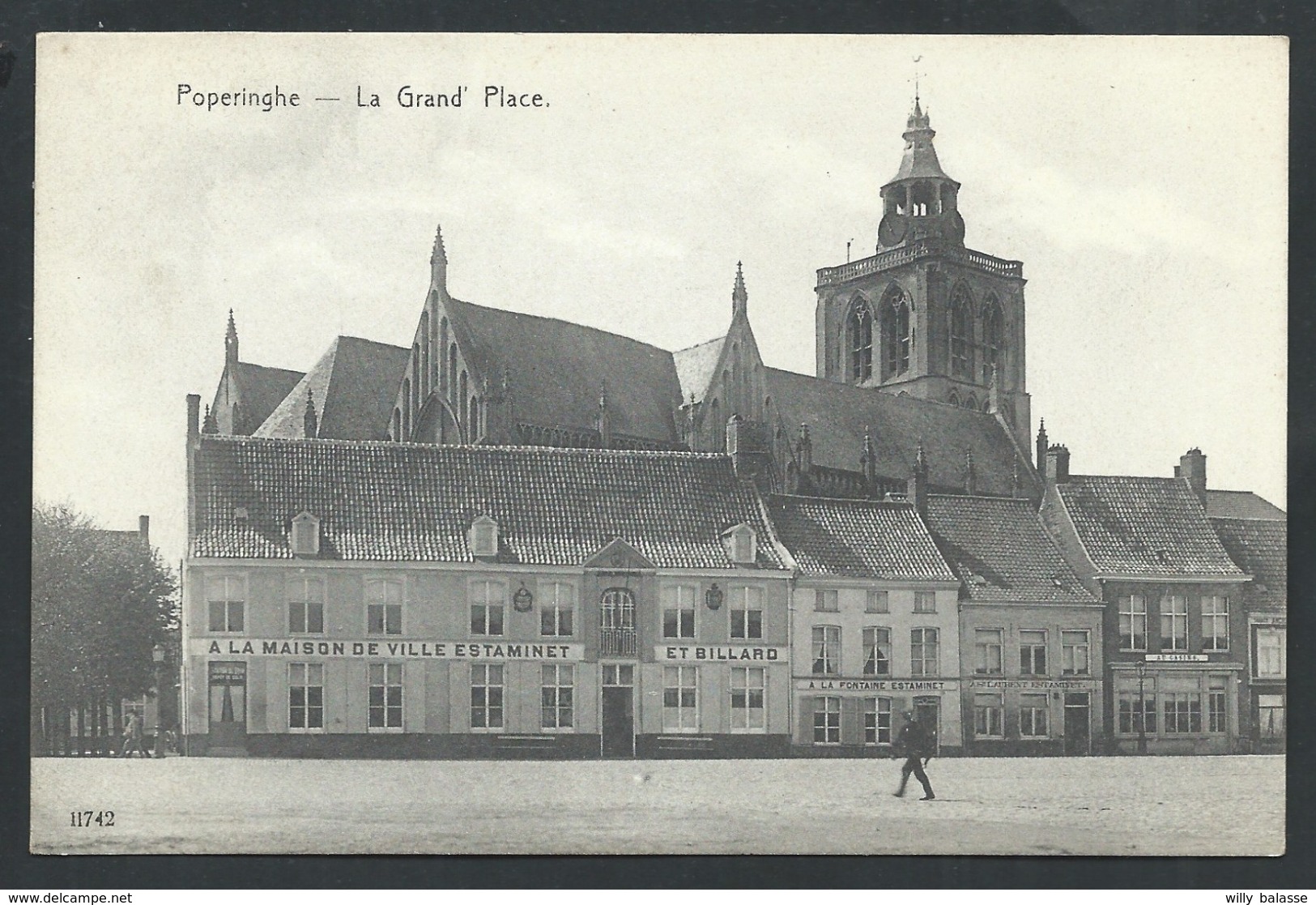 +++ CPA - POPERINGE - POPERINGHE - La Grand'Place - Estaminet Et Billard - Café   // - Poperinge