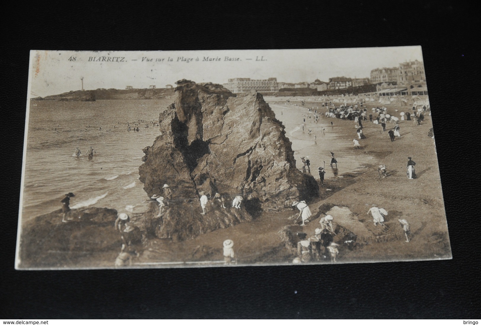 196- Biarritz Vue Sur La Plage A Maree Basse - Biarritz