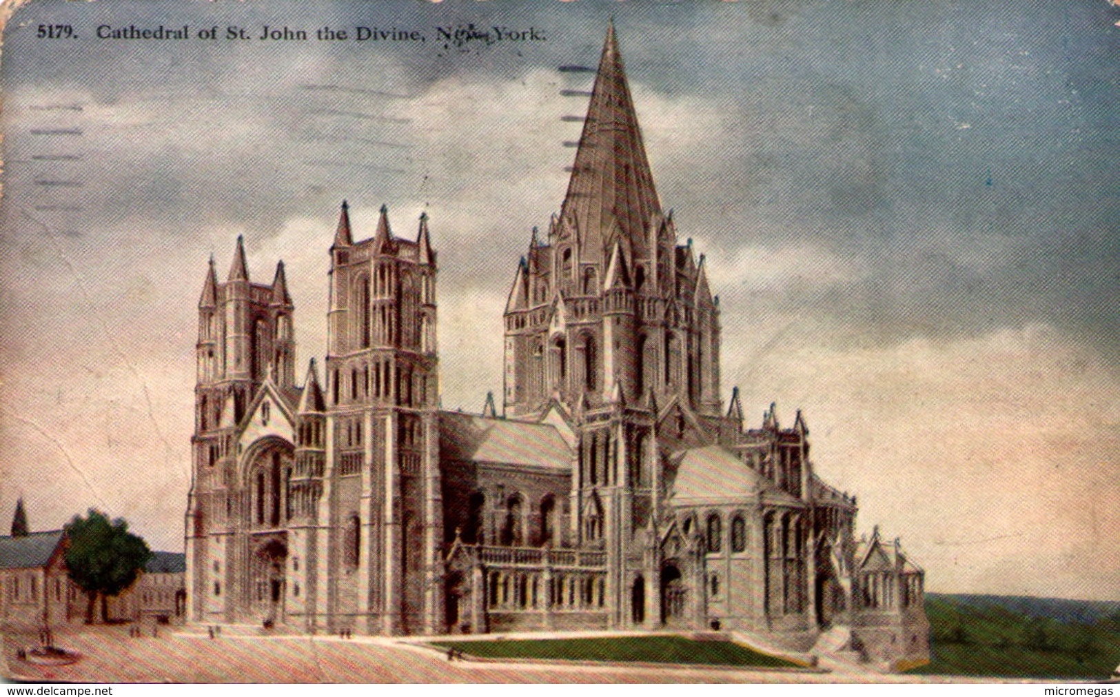 New York City - Cathedral Of St. John The Divine - Kerken