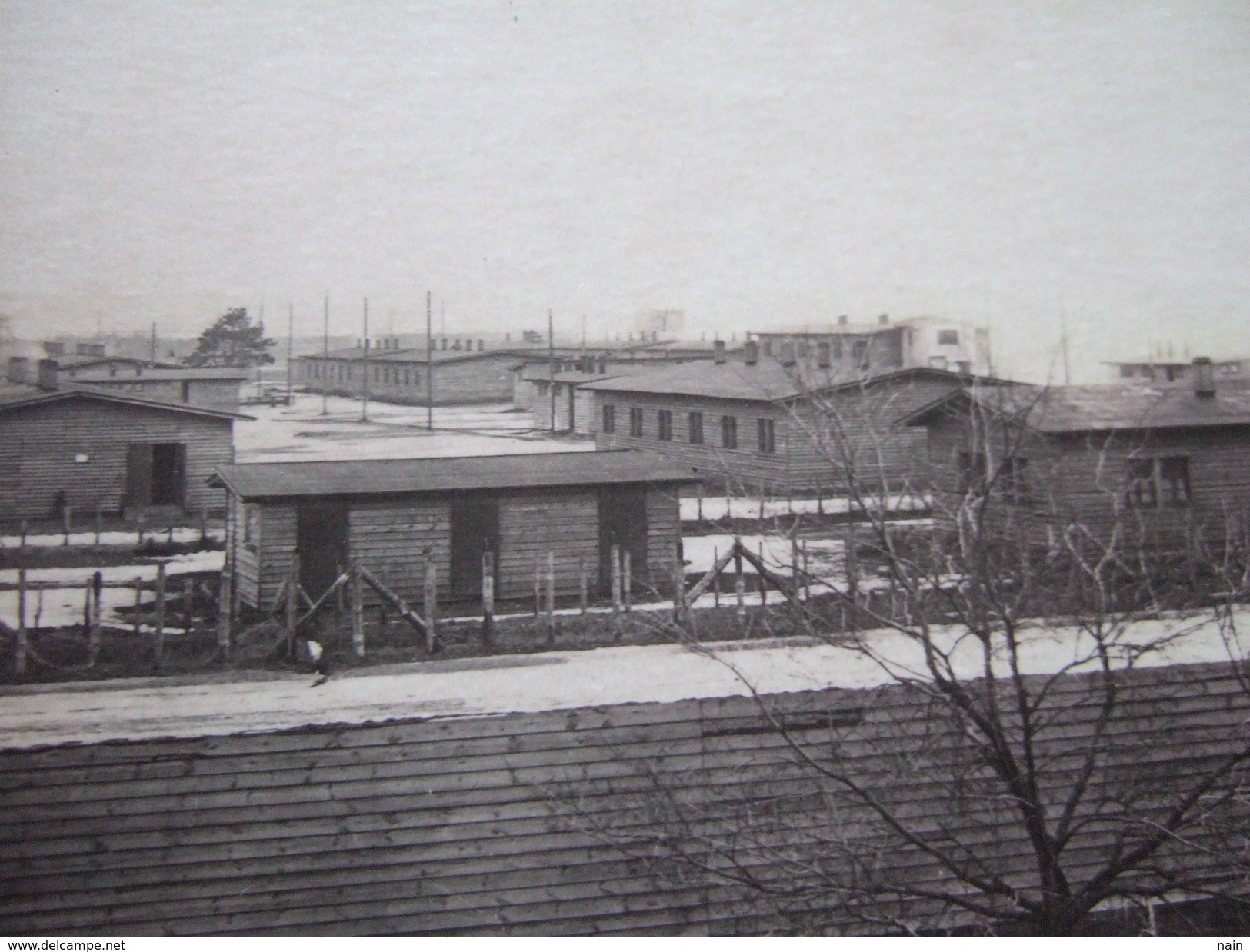 GUSTROW - CP PHOTO: " LOUIS POSTIF " - CAMP DE PRISONNIERS 14 / 18  - " BARAQUES DU CAMP "  - " RARE " - Guestrow