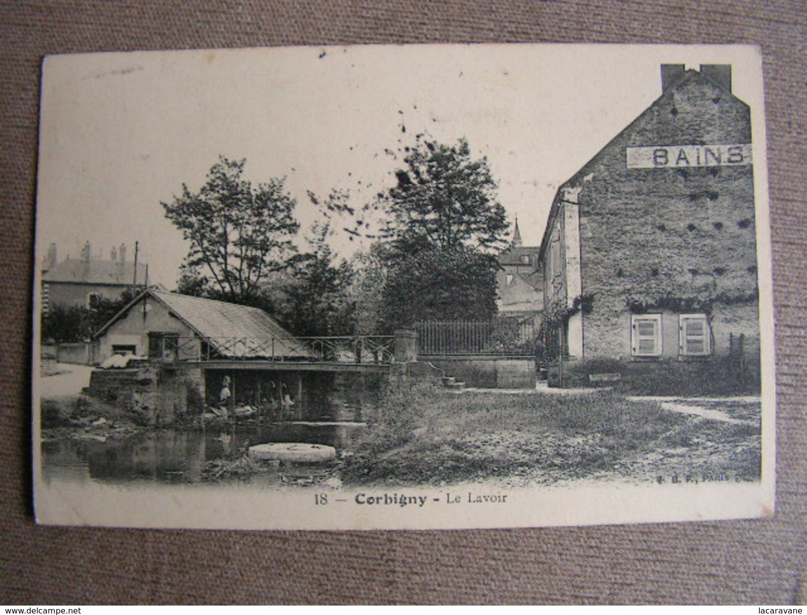 Carte Postale Ancienne 58 Nievre Corbigny Le Lavoir Bains - Corbigny
