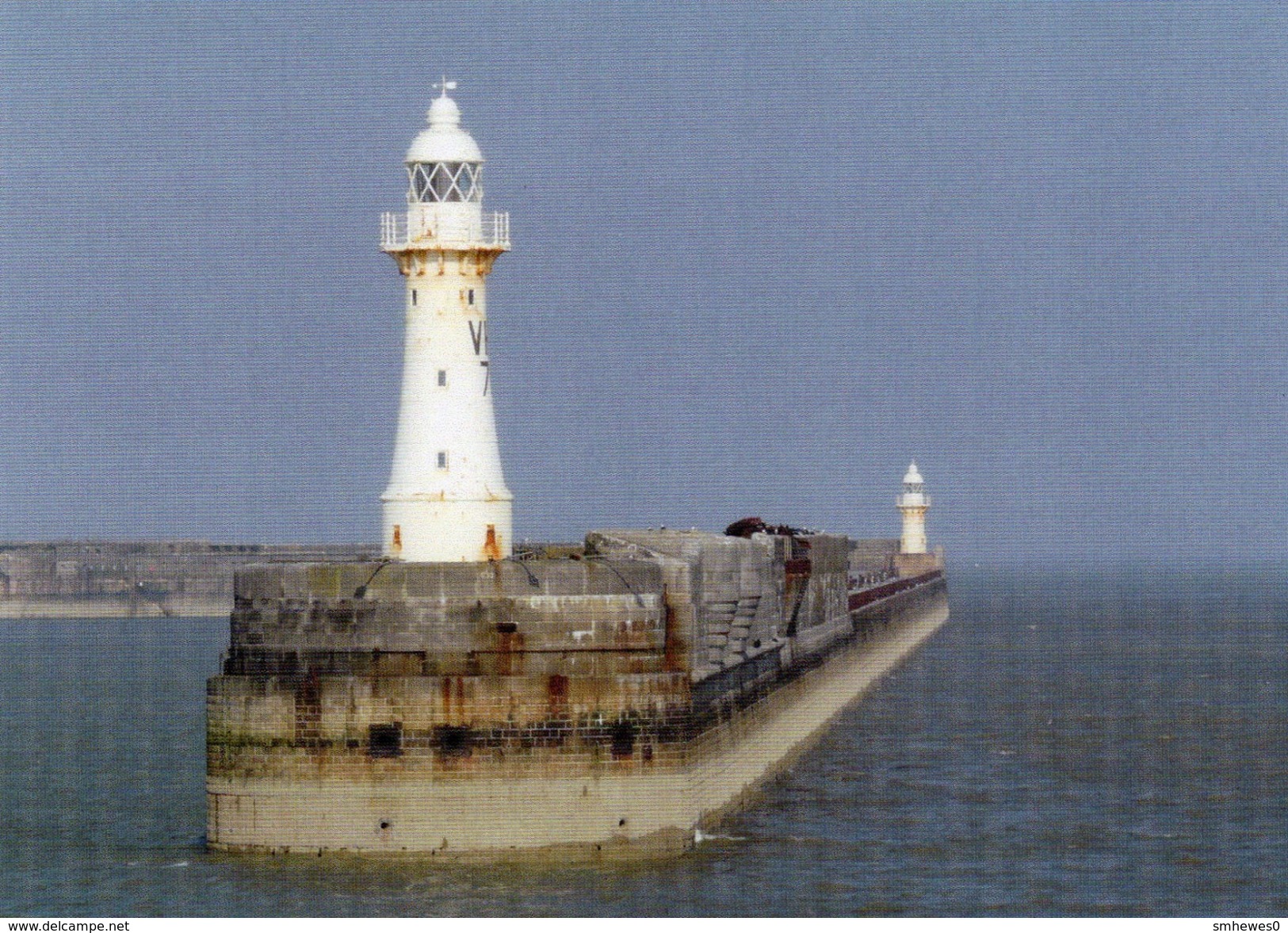 Postcard - Dover Breakwater Lighthouses, Kent. SMH124 - Lighthouses