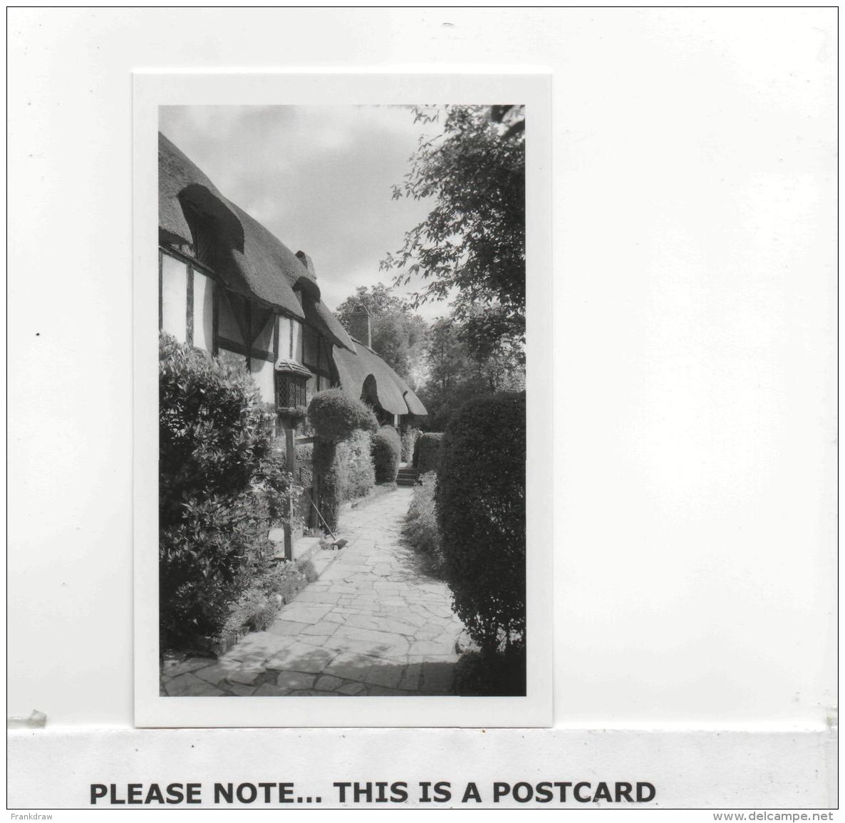 Postcard - Of Our Past - A View Of Anne Hathaway's Cottage In Stratford 1945-60 - Non Classés