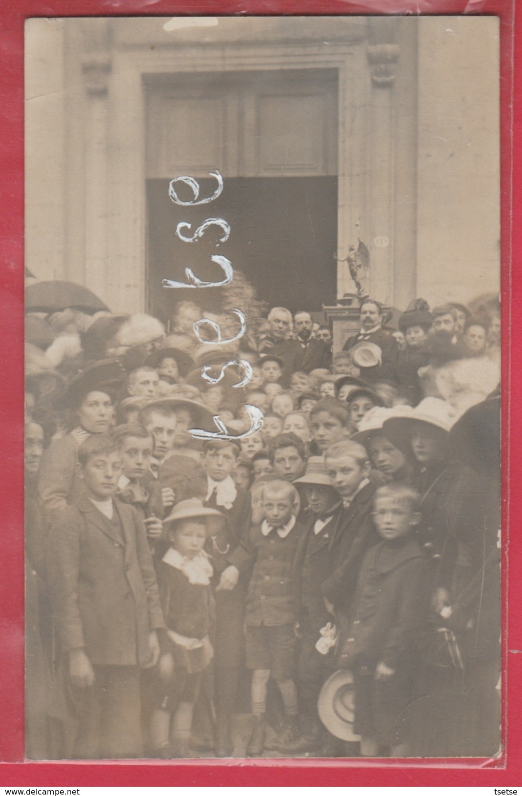 Neufchâteau  - Fêtes Patriotiques Du 31 Août 1919 - Groupe De Personnes -Carte Photo ( Voir Verso ) - Neufchâteau