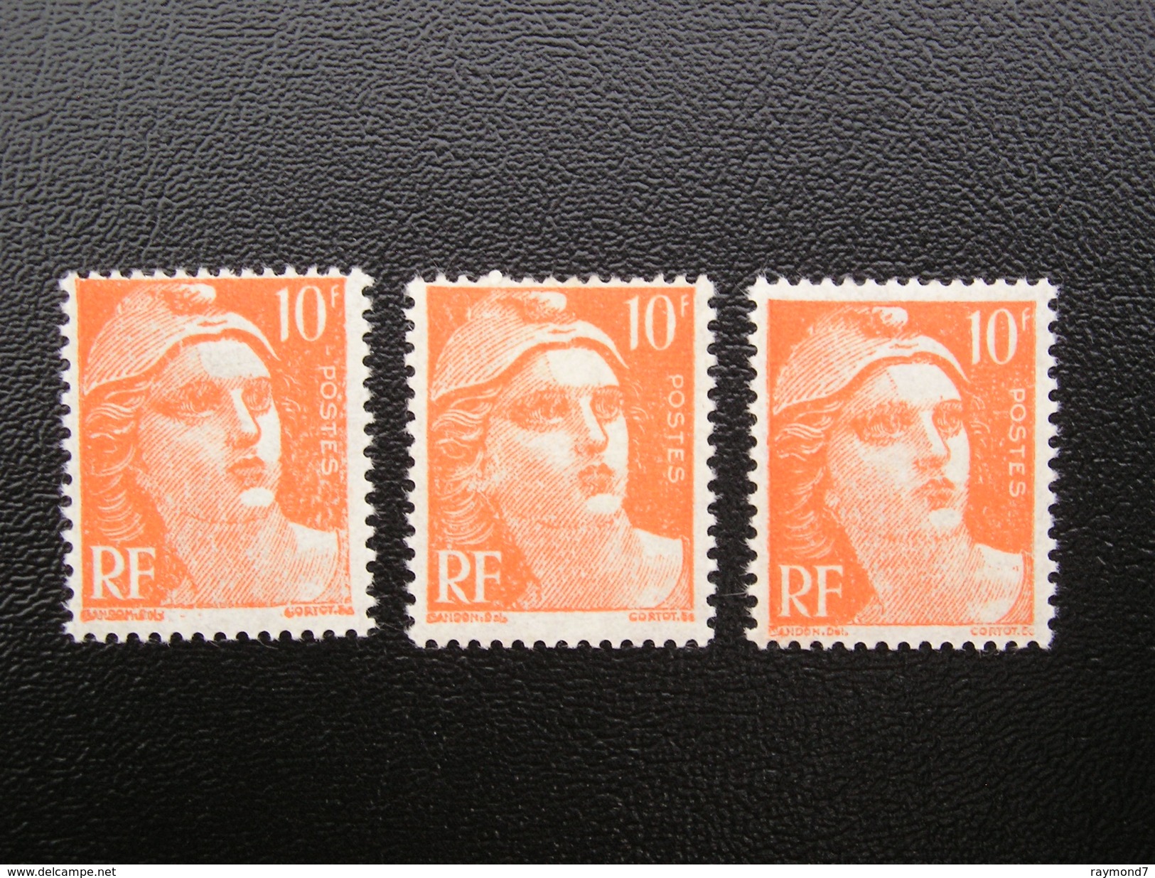 722  Lot De 3 Marianne  NEUF **  (variété Décalé) - 1945-54 Marianne Of Gandon