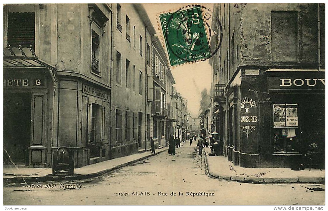 30  ALAIS  RUE  DE LA REPUBLIQUE - Alès