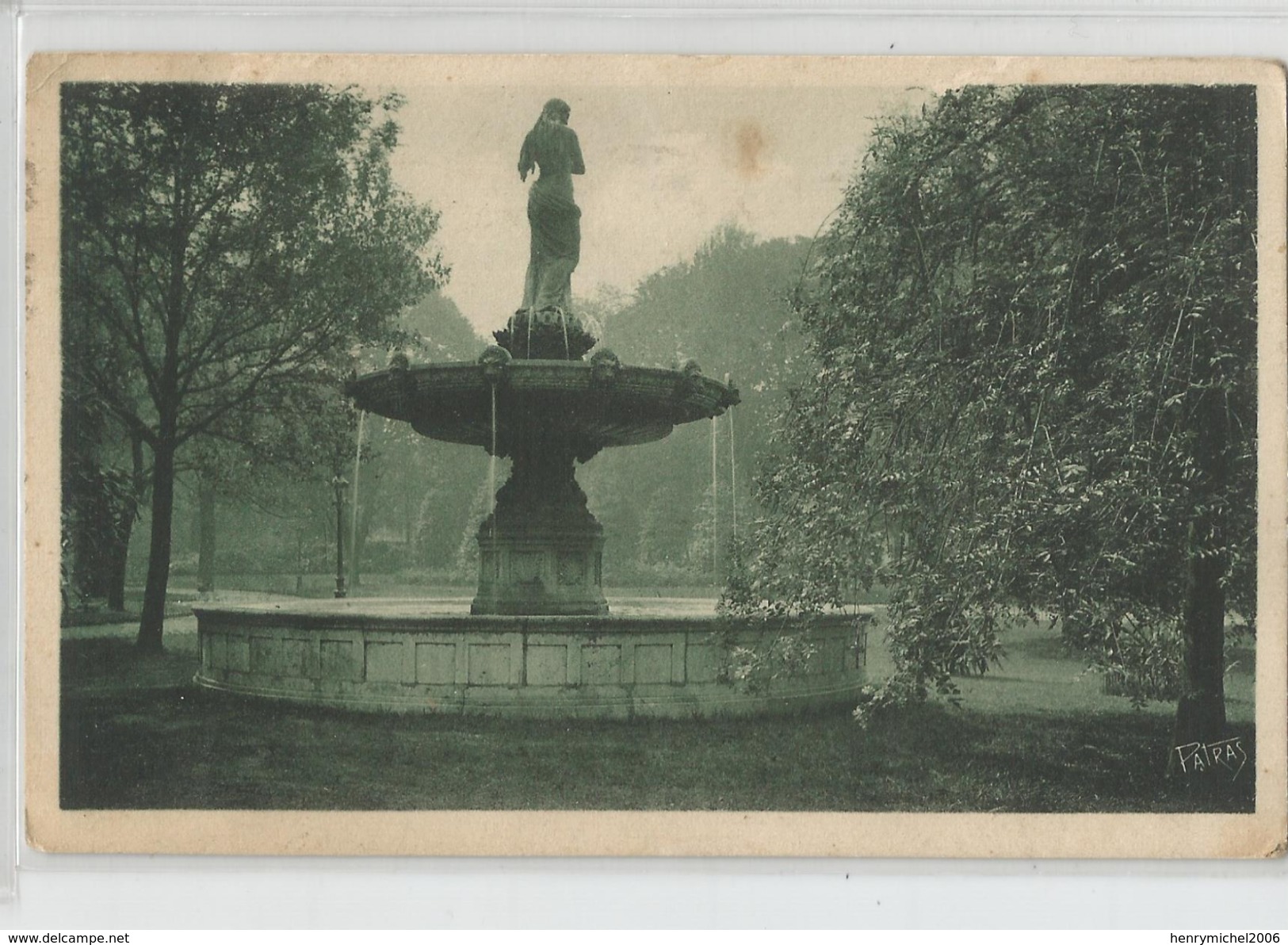 75 Paris Belle Fontaine Statue Femme Dans Les Jardins Des Champs Elysées 1928 - Arrondissement: 08
