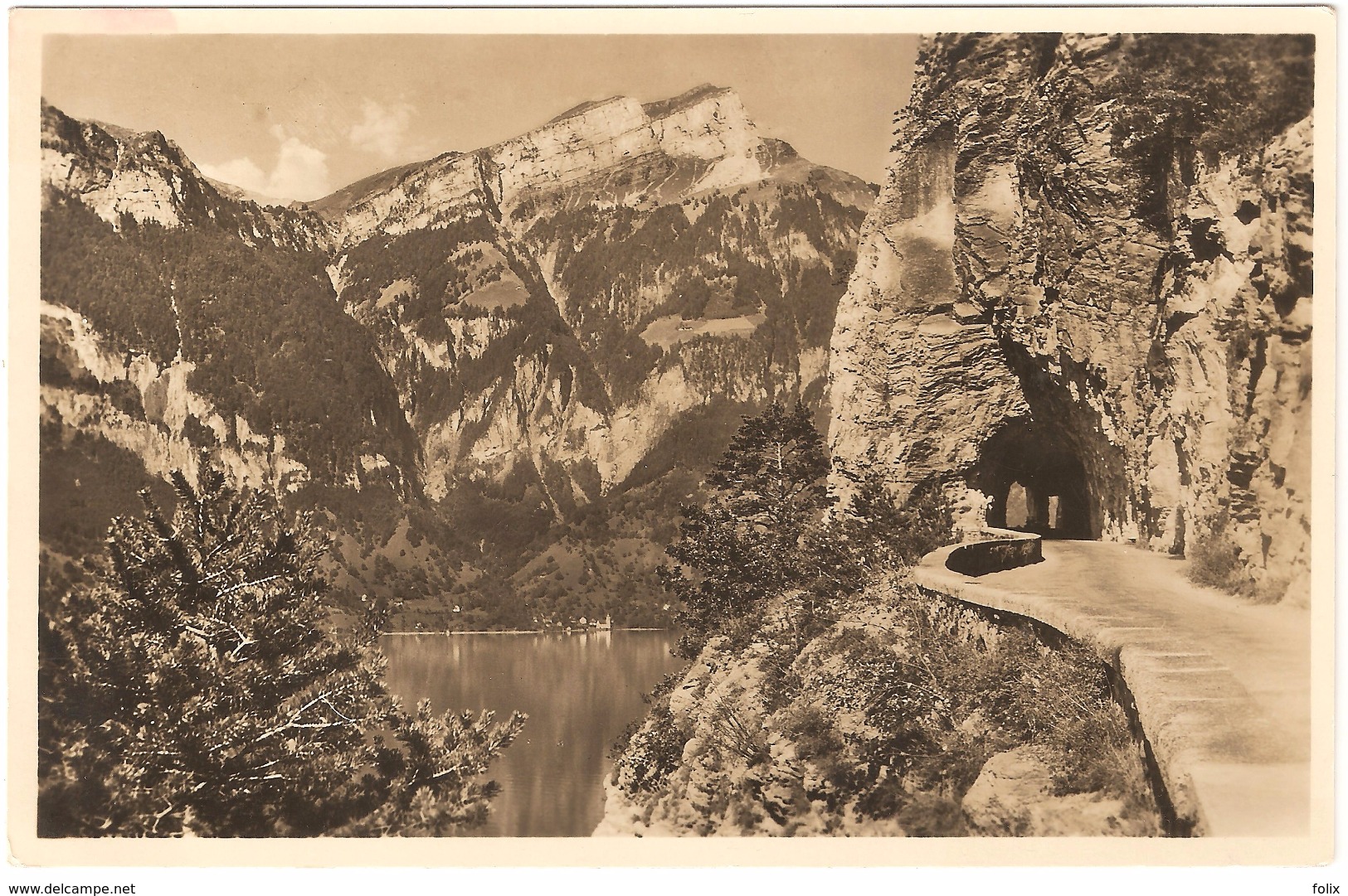 Axenstrasse Mit Bauen Und Niederbauen - Carte Photo - état Neuf - Bauen