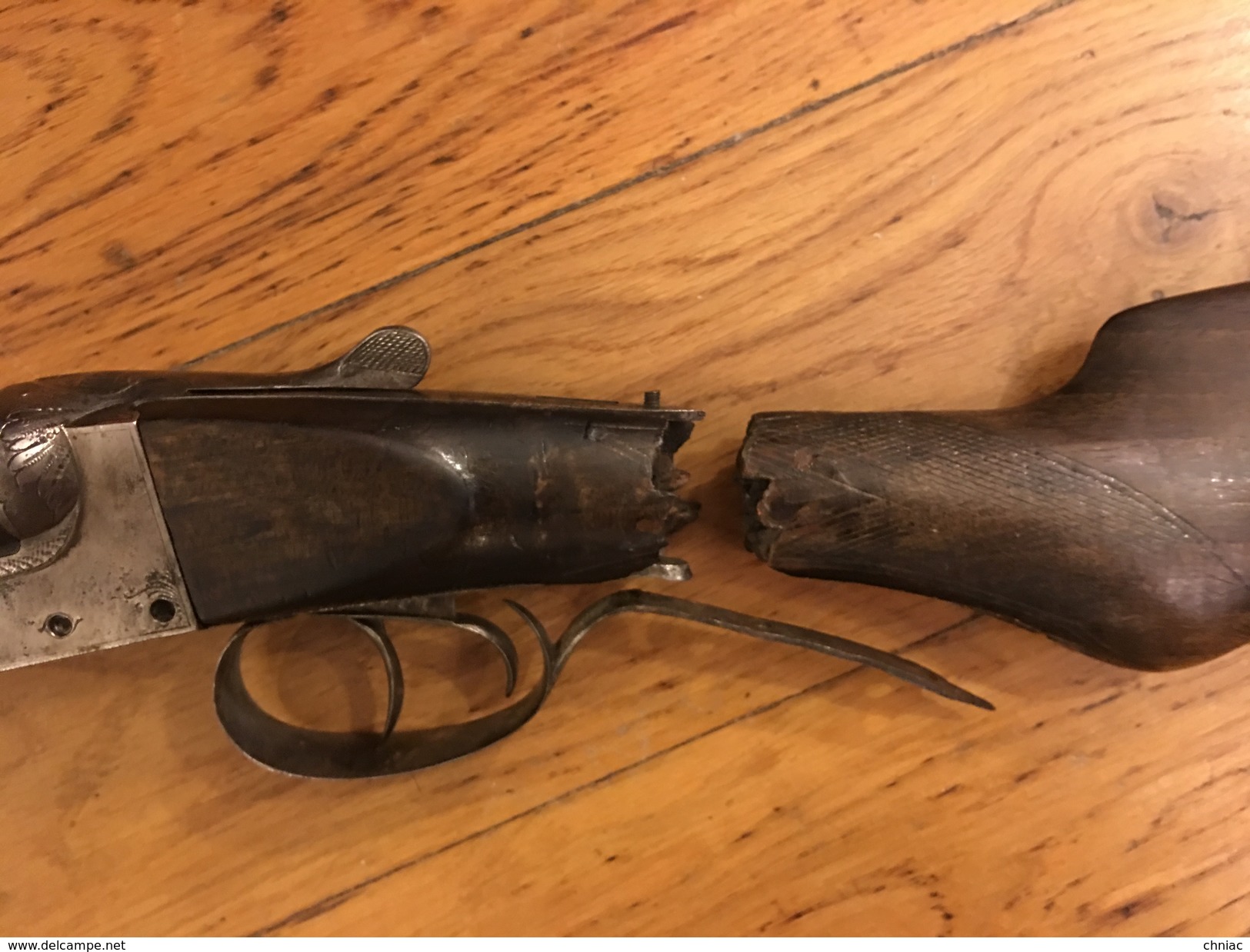 ANCIEN FUSIL DE CHASSE CASSE JUMELE DE MARQUE HELICE INAPTE AU TIR. POUR PIECES OU LA DECORATION - Armes Neutralisées