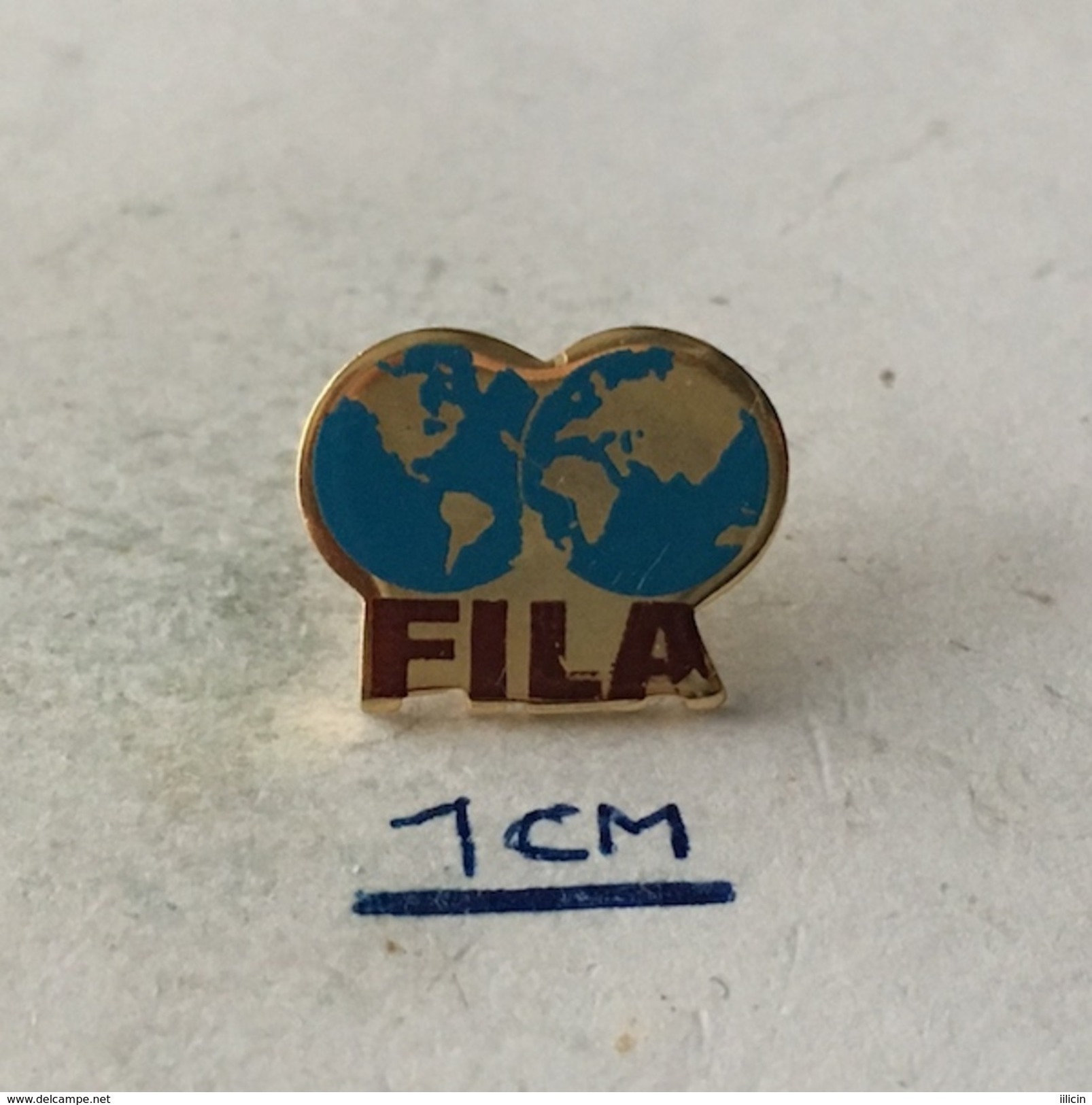 Badge (Pin) ZN004470 - Wrestling Federation / Association / Union FILA (Fédération Internationale Des Luttes Associées) - Wrestling