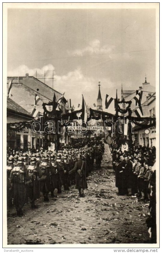 ** T1 1938 Losonc, Lucenec; Bevonul&aacute;s / Entry Of The Hungarian Troops - Ohne Zuordnung