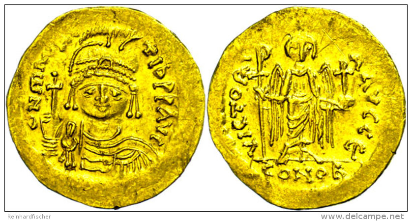 Mauricius Tiberius, Solidus (4,39g), 582-602, Konstantinopel. Av: Brustbild Mit Kreuz Von Vorn, Darum Umschrift.... - Byzantine