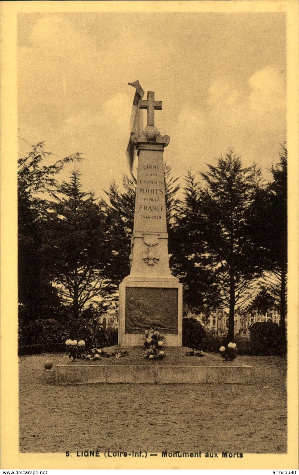 N°2817 QQQ LR 11 LIGNE MONUMENT AUX MORTS - Ligné