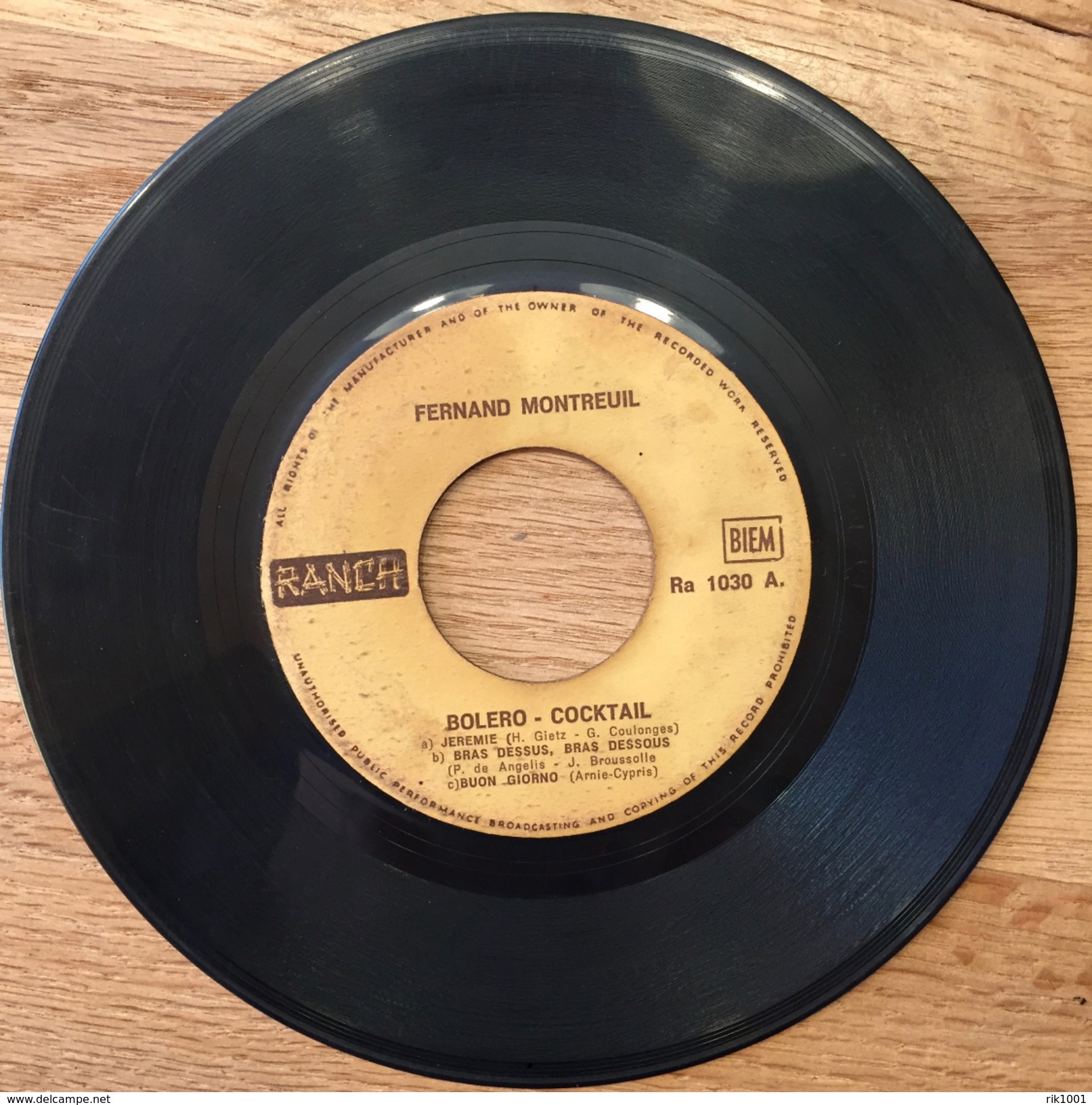 7" Single, 45rpm, Fernand Montreuil, A: "March Parade", B: "Bolero Cocktail" - Autres - Musique Française