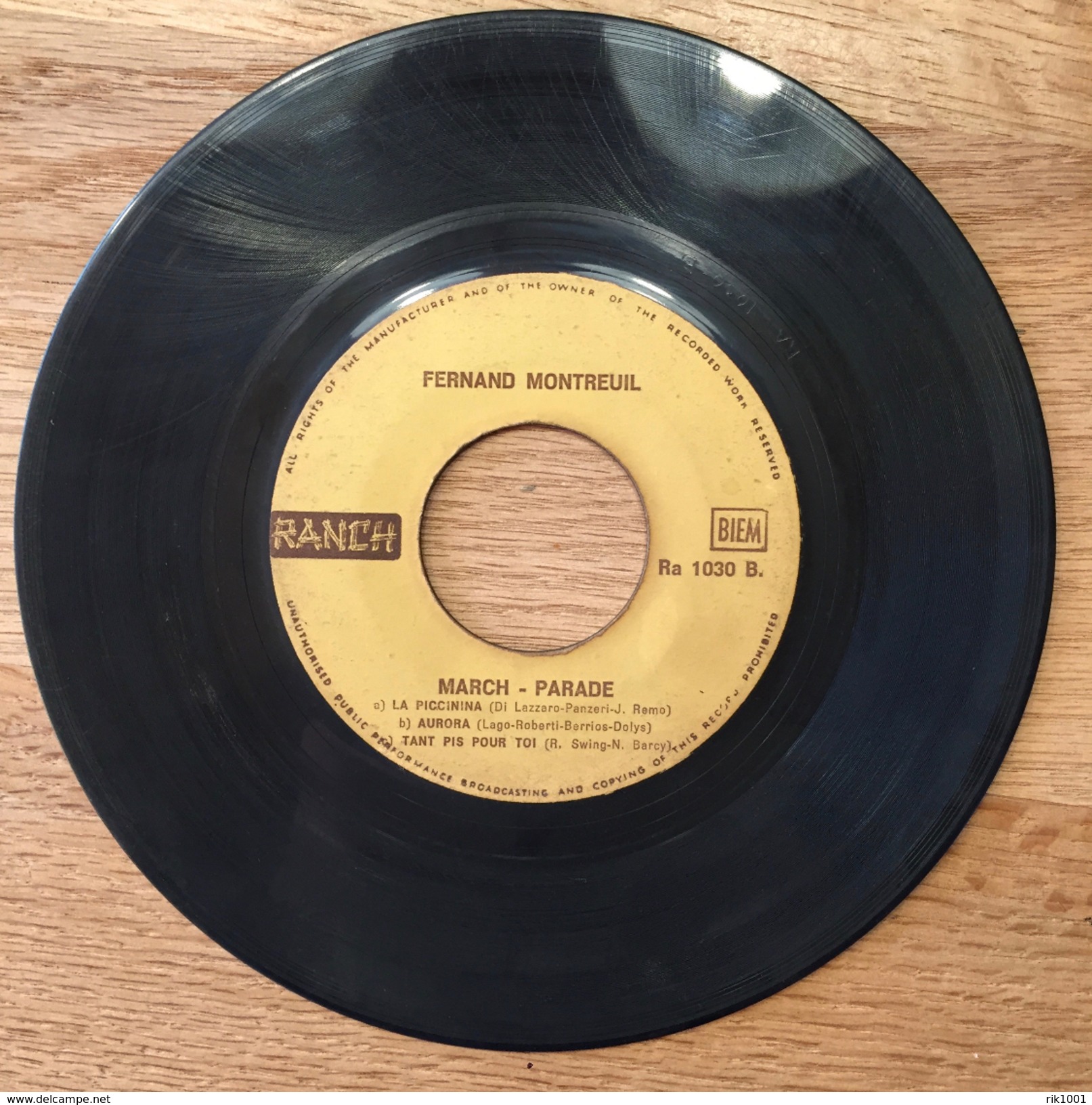 7" Single, 45rpm, Fernand Montreuil, A: "March Parade", B: "Bolero Cocktail" - Autres - Musique Française