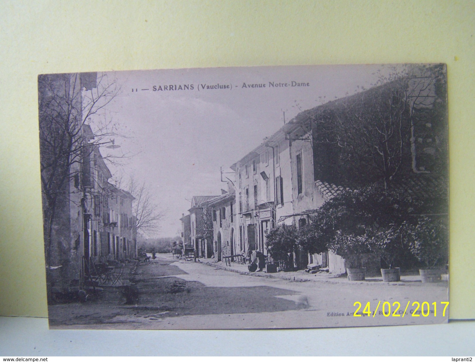 SARRIANS (VAUCLUSE) AVENUE NOTRE-DAME. - Sarrians