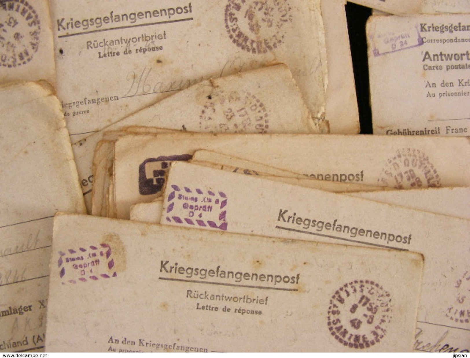 important lot de 256 lettres courriers reçues par un prisonnier de guerre au Stalag XIIIB en Allemagne de 1940 à 1945