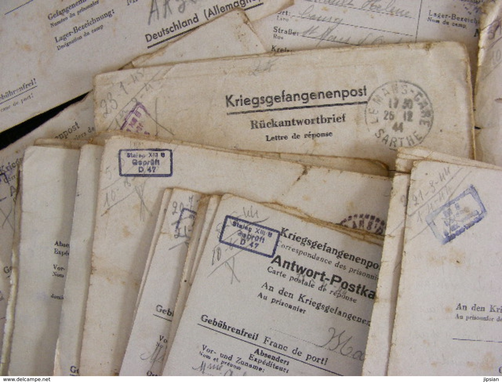 important lot de 256 lettres courriers reçues par un prisonnier de guerre au Stalag XIIIB en Allemagne de 1940 à 1945