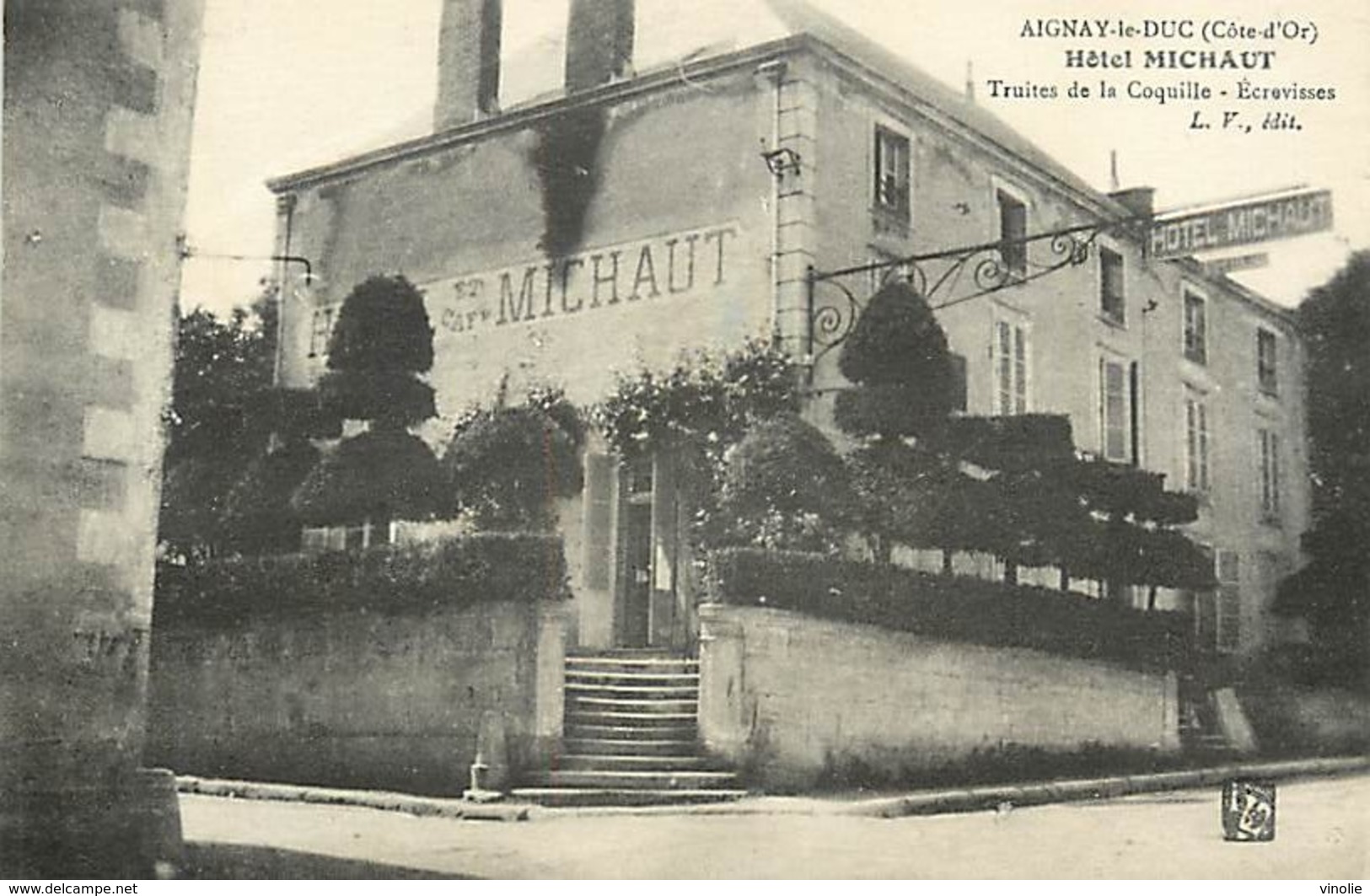 PIE-E-17-304 :  AIGNAY-LE-DUC. HOTEL MICHAUT. TRUITES ECREVISSES - Aignay Le Duc