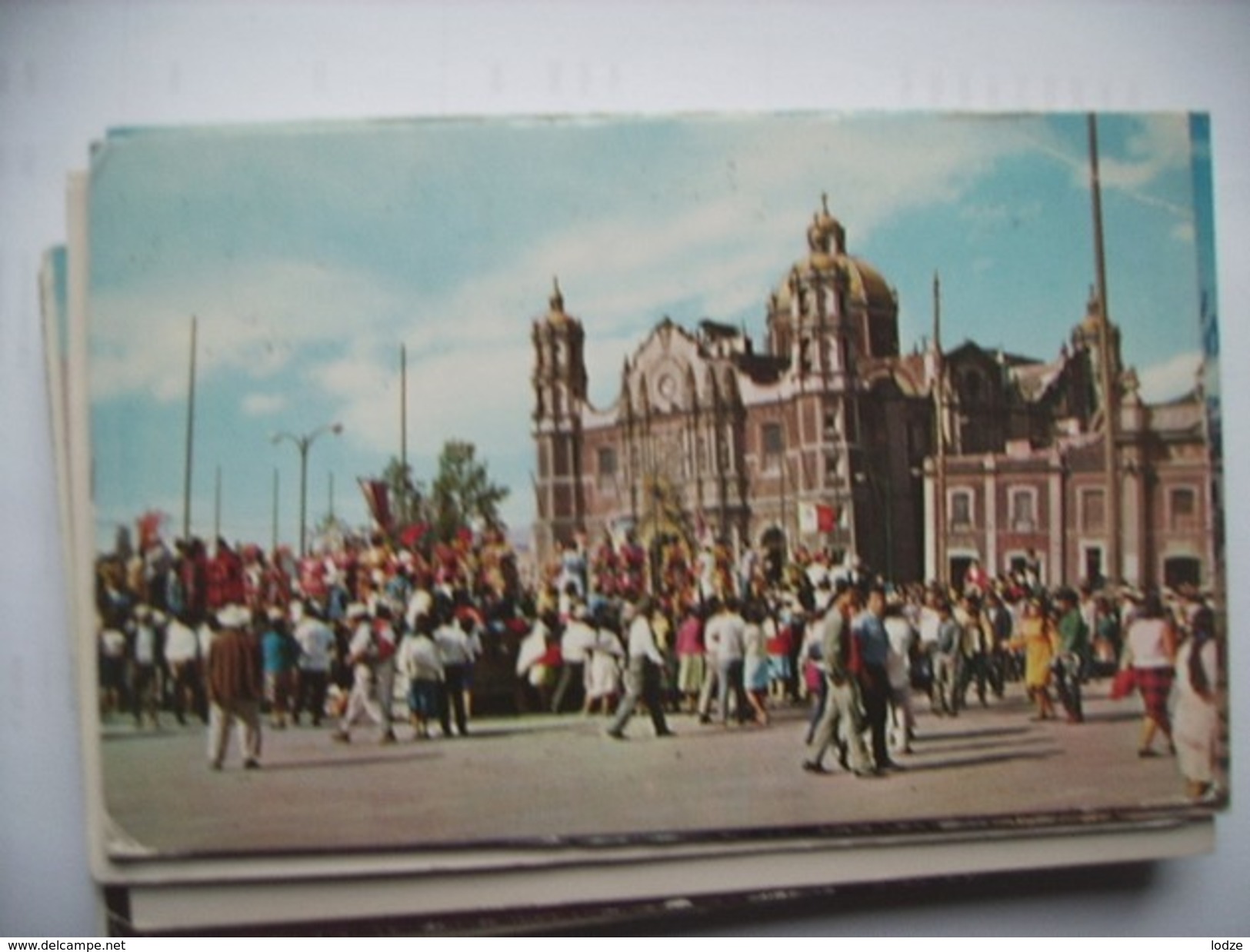 Mexico Basilica De Guadalupe And People - Mexico