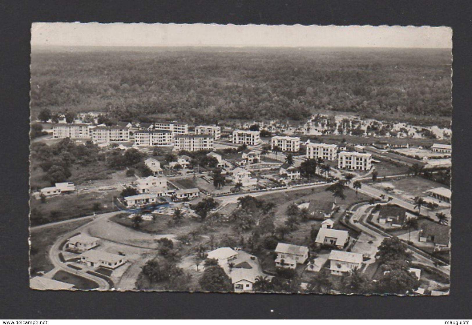 DF / CAMEROUN / DOUALA / VUE AÉRIENNE - ROUTE DE L'AVIATION - Cameroun