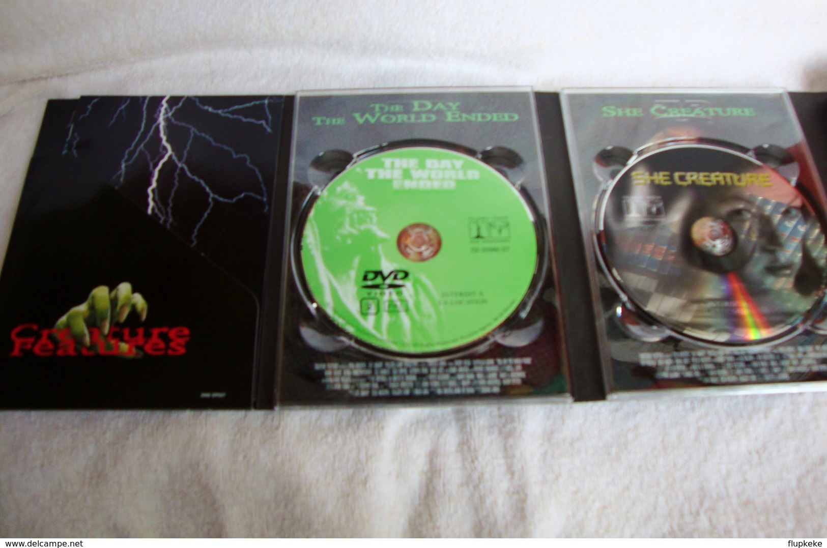 Dvd Zone 2 Creature Features She Creature The Day the World Ended Earth vs. Spider Teenage Caveman How to Make a Monster