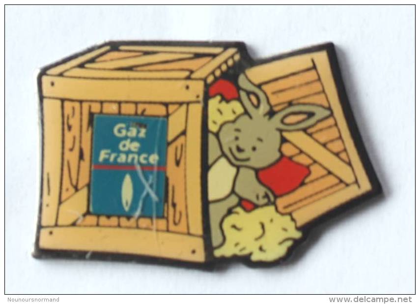 Pin's GAZ DE FRANCE - Le Lapin Sortant De La Caisse -  G175 - EDF GDF