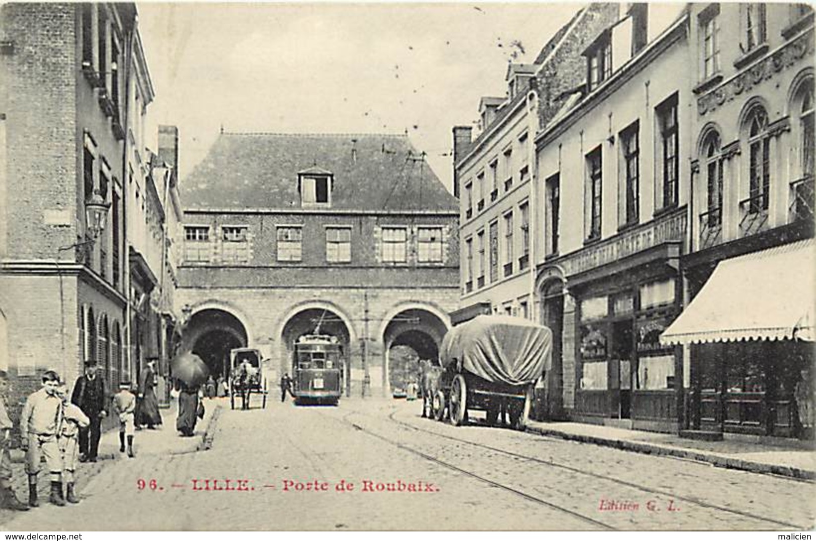 - Nord -ref-A655 - Lille - Porte De Roubaix - Auberge De " La Porte De Roubaix " - Tramway - Tramways - Transports - - Lille